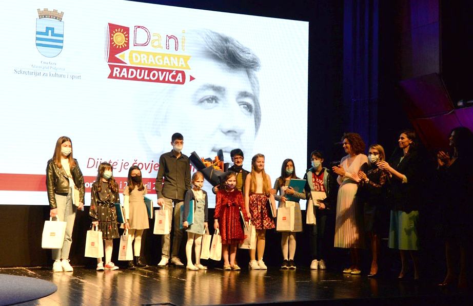 Otvorena manifestacija Dani Dragana Radulovića; Vuković: Dobri duh Dragana Radulovića i dalje živi u našem gradu i živjeće