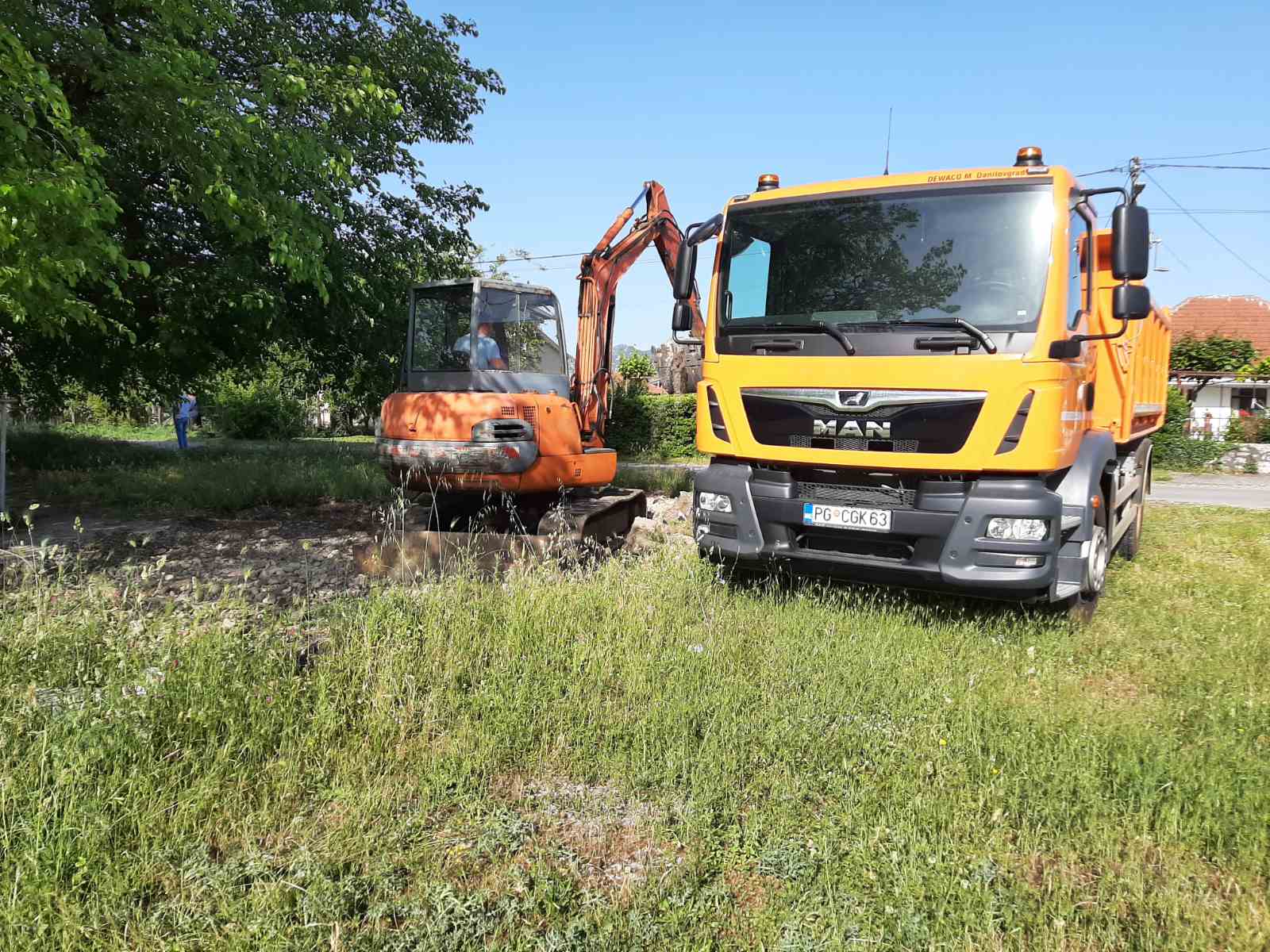 Počeli radovi na izgradnji dječijeg igrališta u Mahali