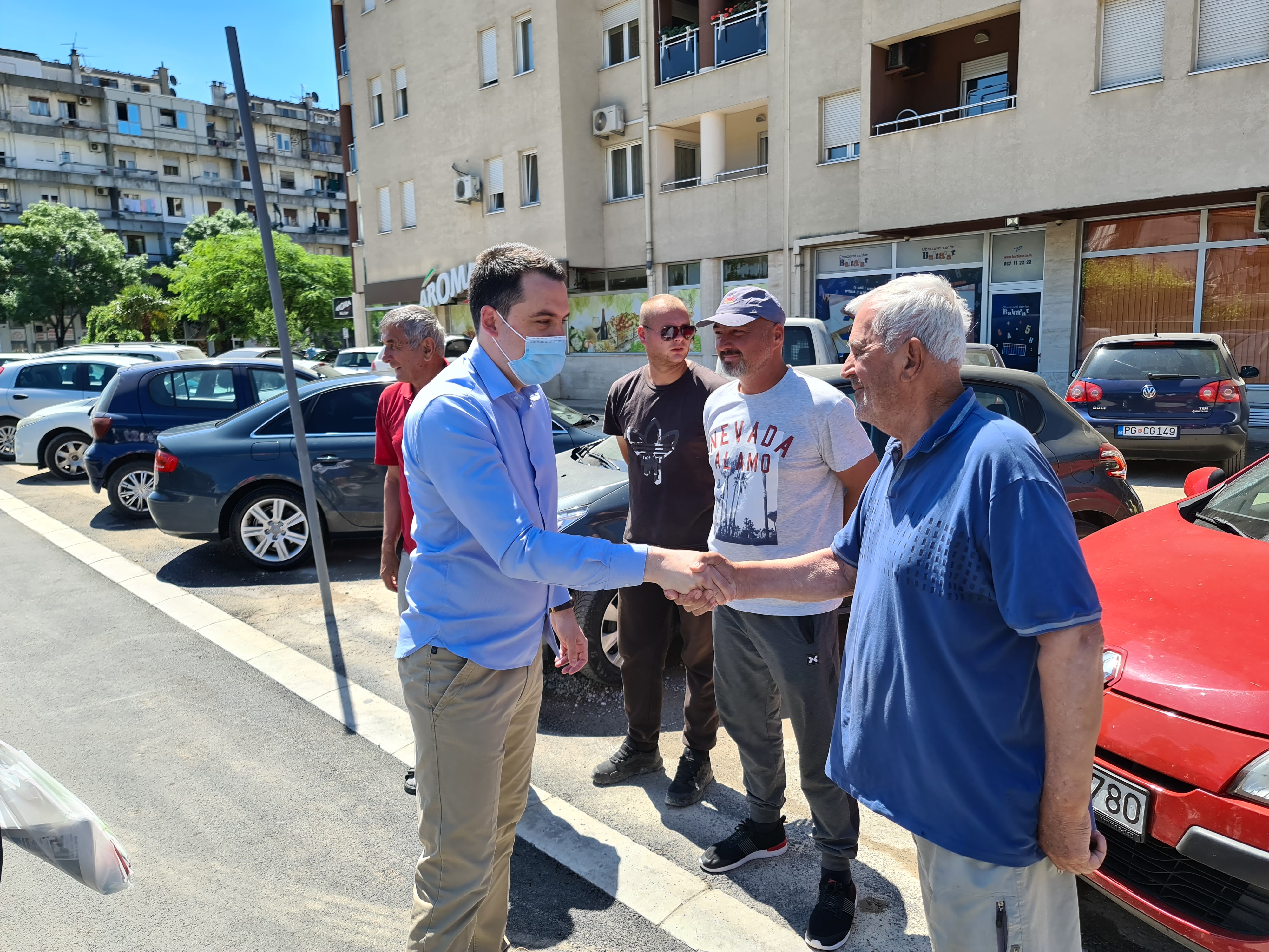 Još jedna saobraćajnica u Podgorici dobila potpuno novi izgled; Završena rekonstrukcija Ulice 18. jula u Momišićima