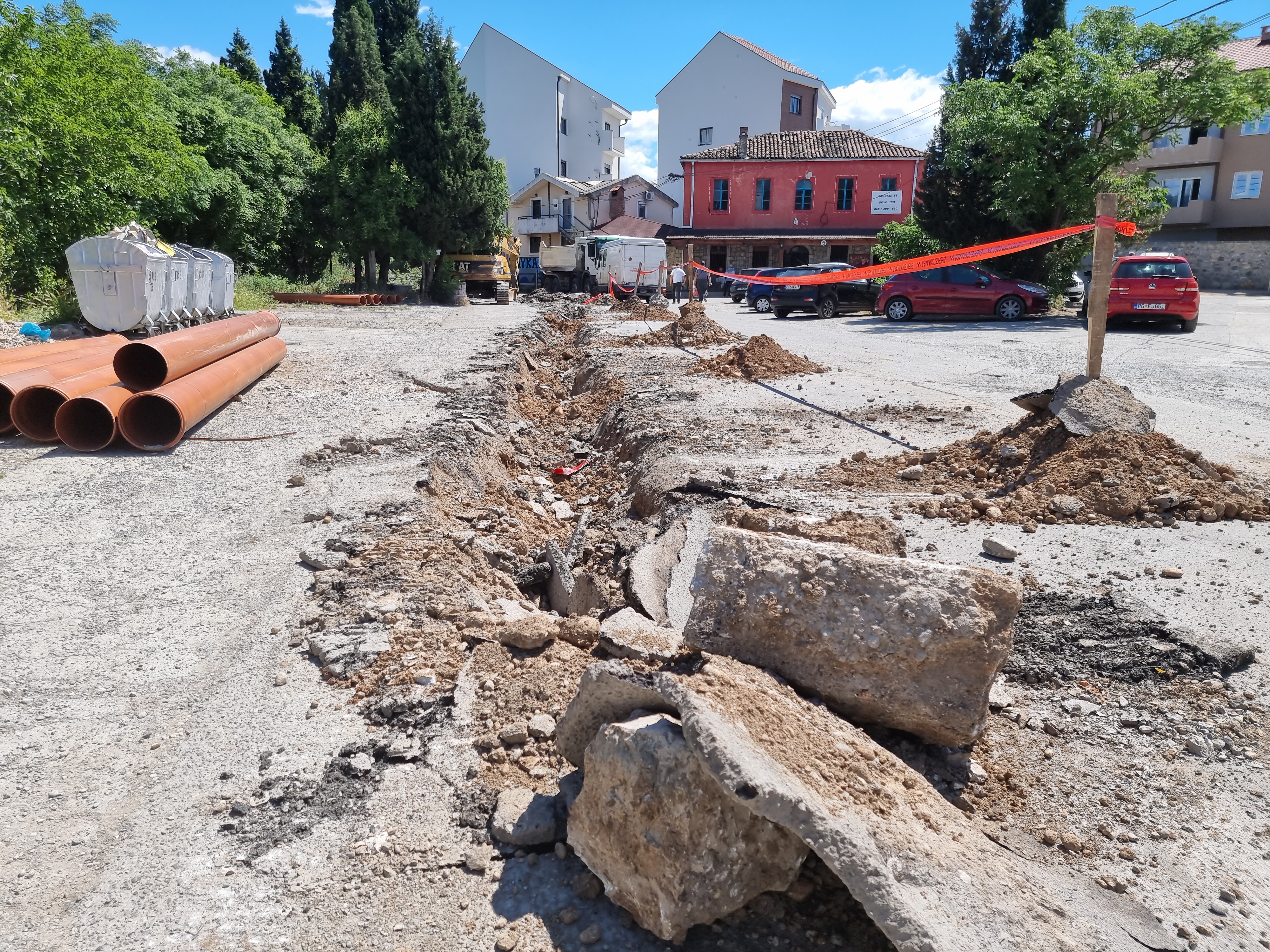 Počeli radovi na izgradnji atmosferske kanalizacije u Ulici Brijeg Ćukovića