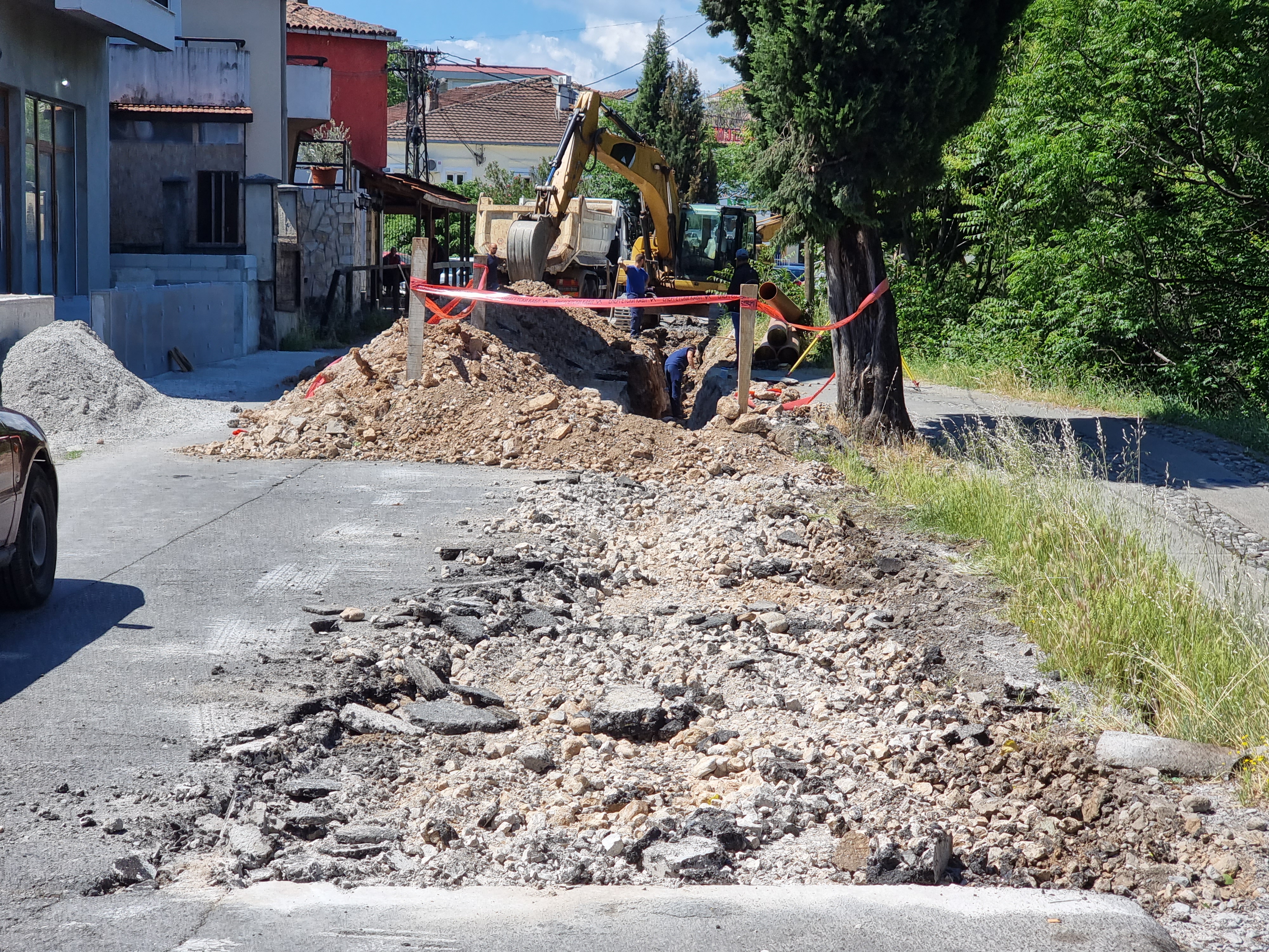 Počeli radovi na izgradnji atmosferske kanalizacije u Ulici Brijeg Ćukovića