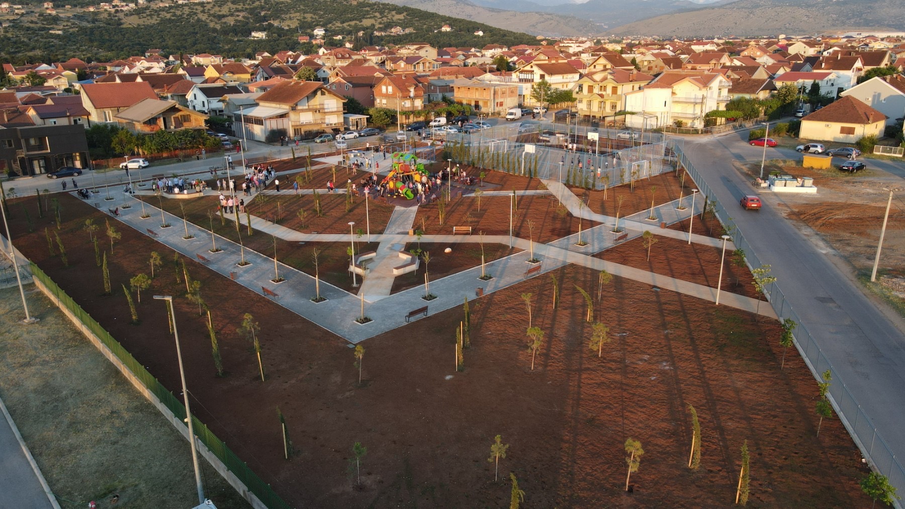 Otvoren novi park na Koniku: Podgorica dobila četvrti novi park u ovoj godini