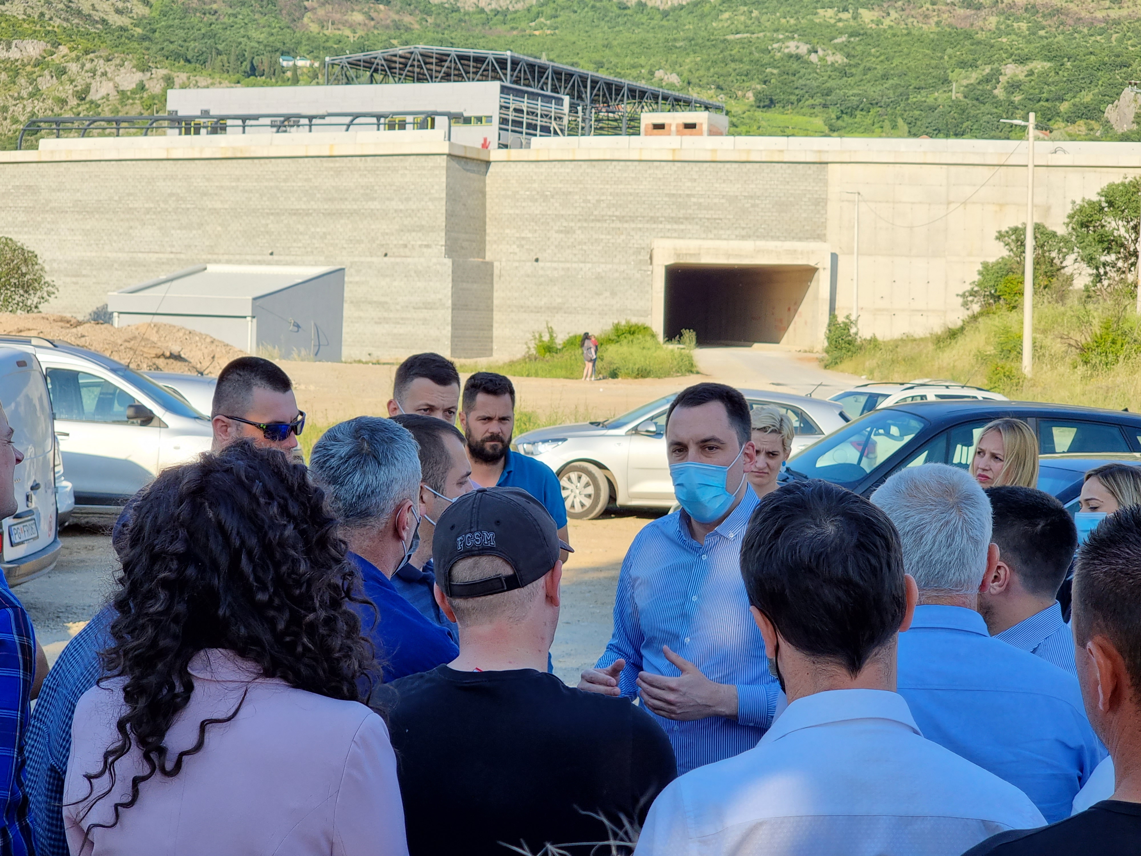 Gradonačelnik Vuković sa mještanima Zlatice: Uskoro ćemo riješiti probleme koji duže vrijeme opterećuju stanovnike ovog dijela grada