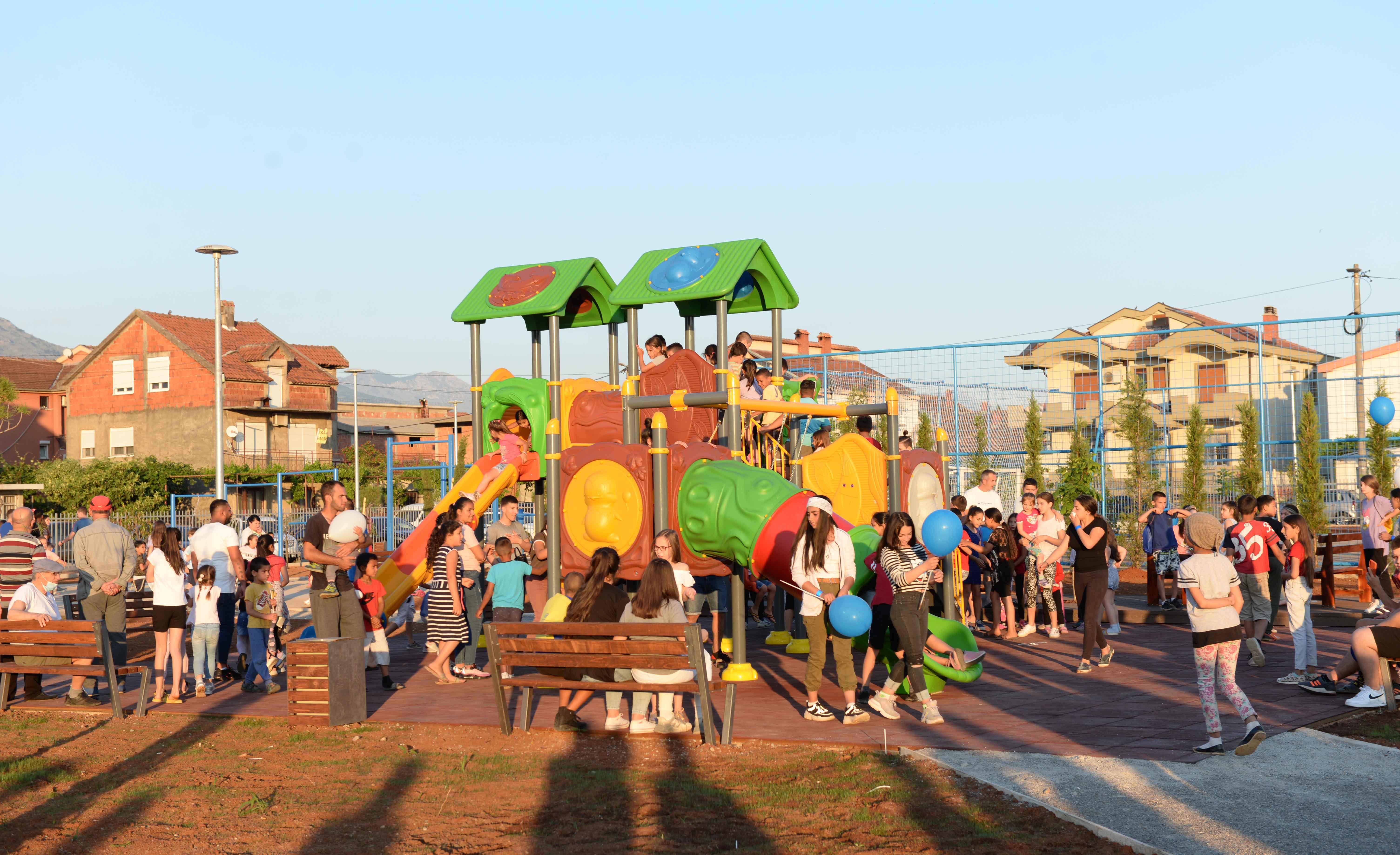 Otvoren novi park na Koniku: Podgorica dobila četvrti novi park u ovoj godini