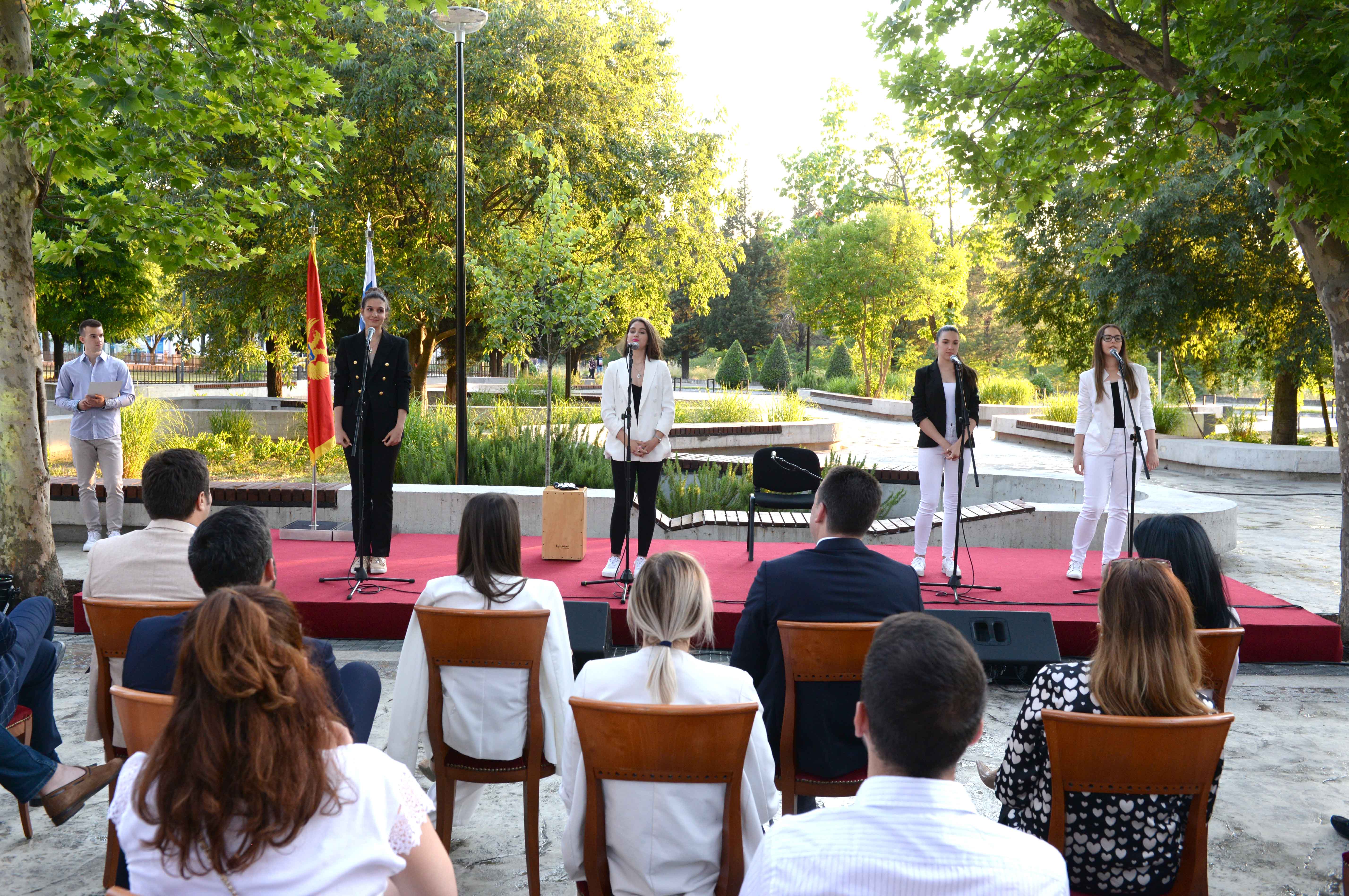 Svečano otvorena uređena pješačka zona i plato ispred Gimnazije Slobodan Škerović