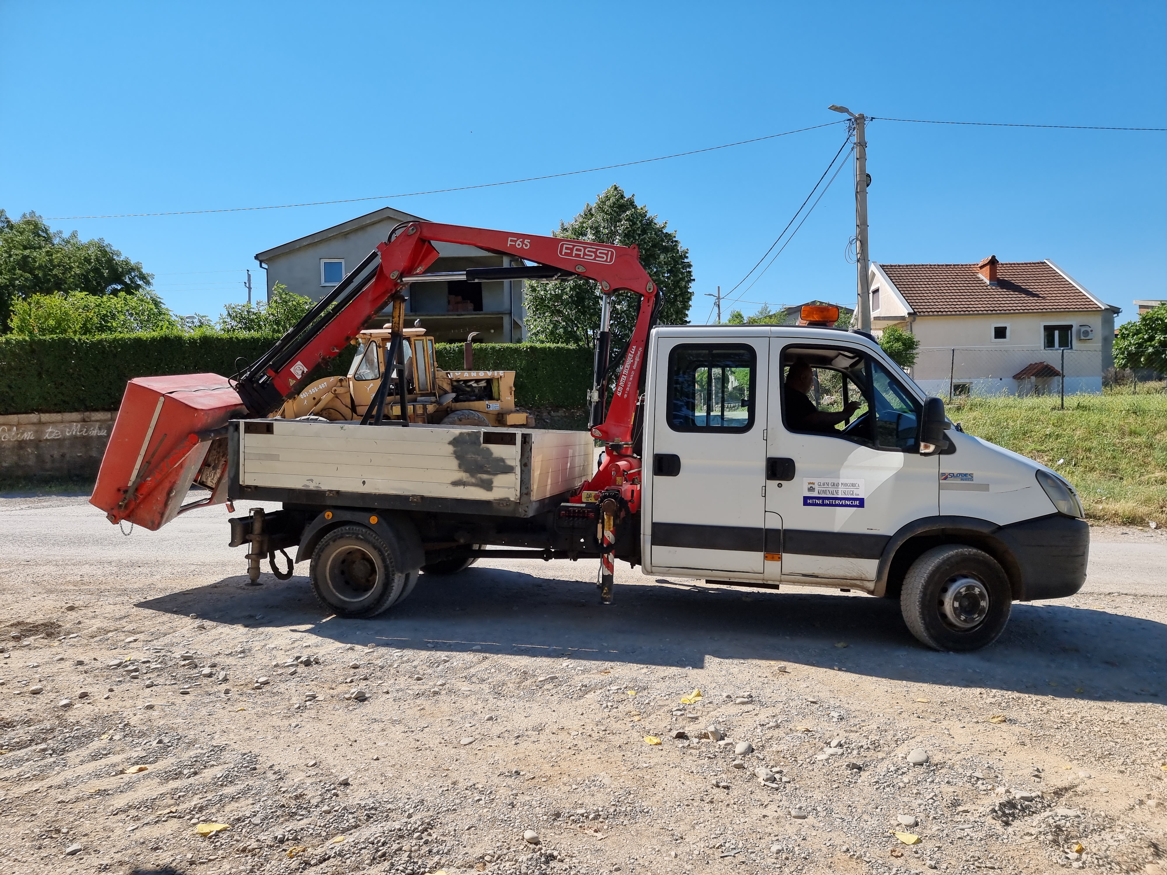 Glavni grad krenuo u rješavanje problema mještana Zlatice; Počeli radovi na sanaciji i uređenju deponije građevinskog materijala