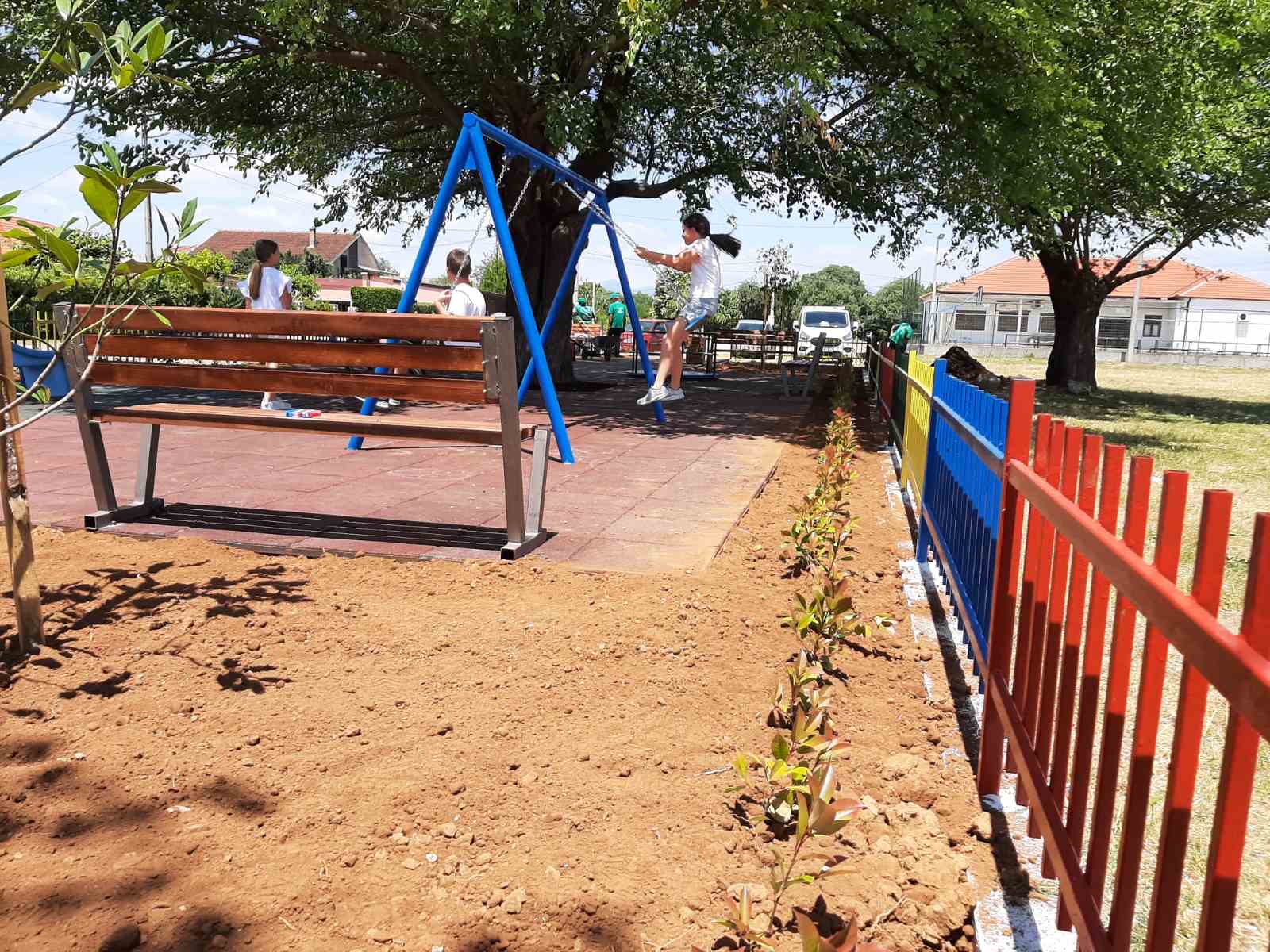 Mahala dobila novo igralište