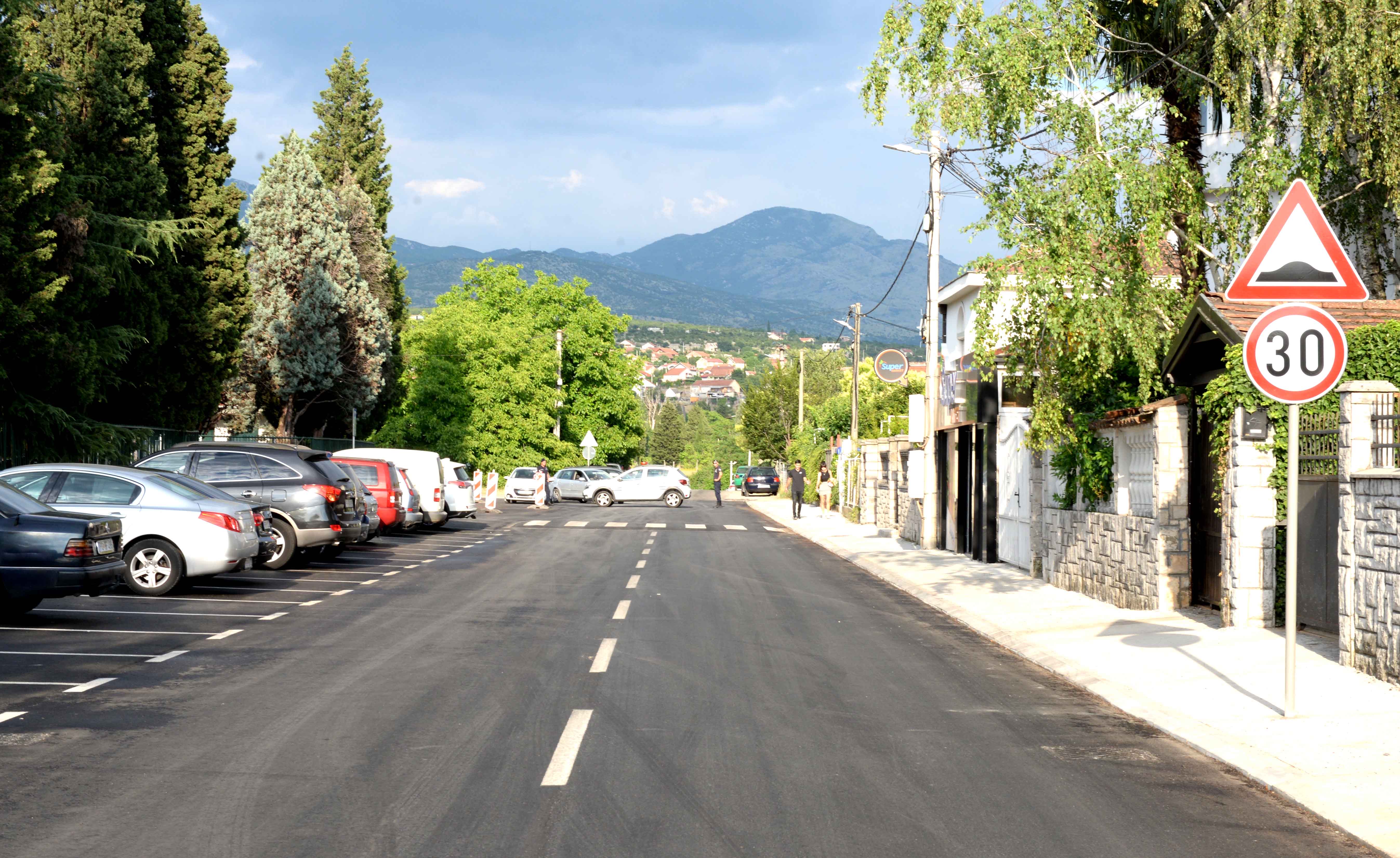 Završena I faza rekonstrukcije najprometnije ulice u Maslinama; Vuković najavio nova ulaganja