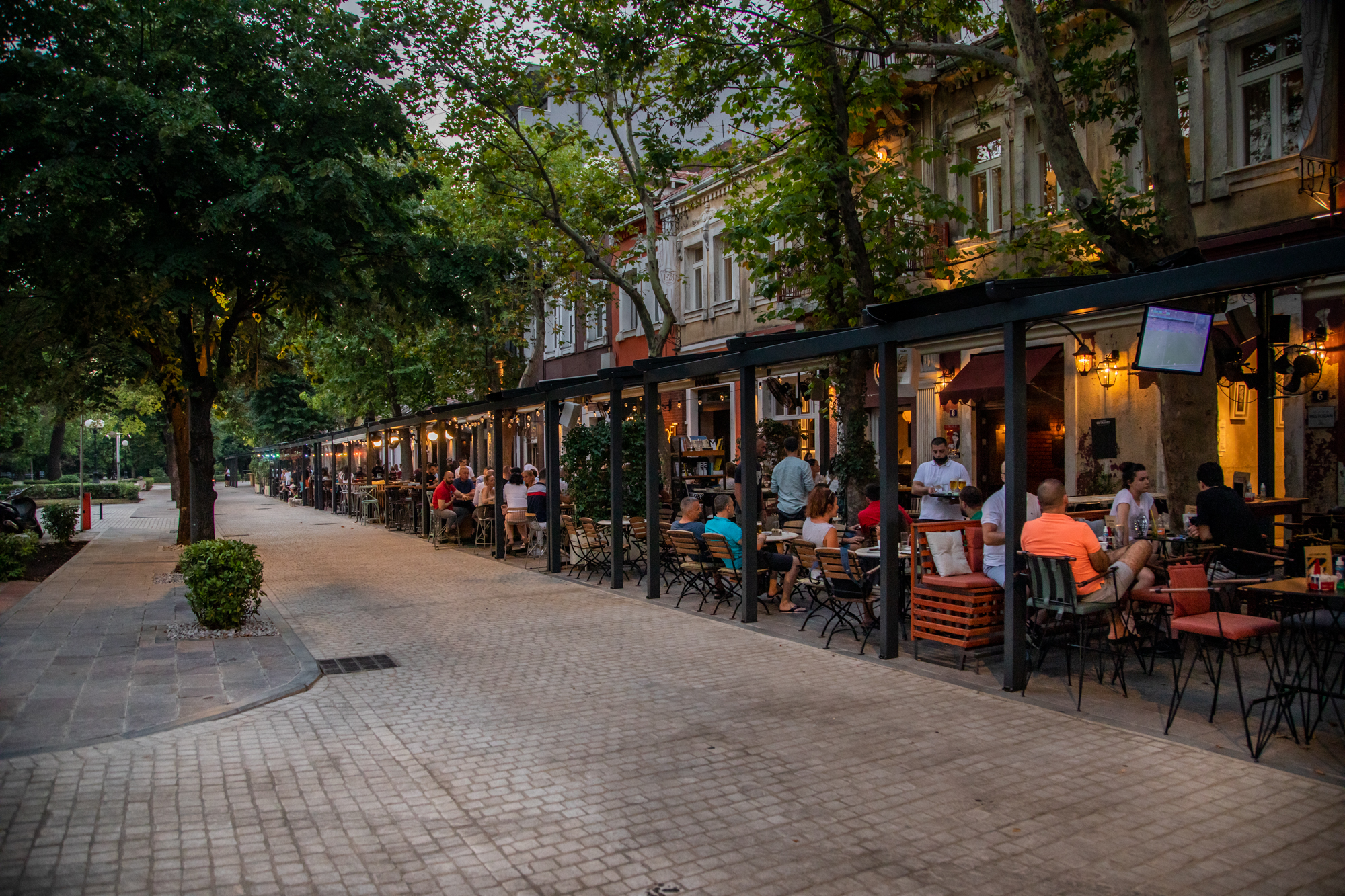 Završena rekonstrukcija Bokeške ulice; Nastavak oživljavanja centra grada i stvaranja ugodnog ambijenta za sve sugrađane i posjetioce