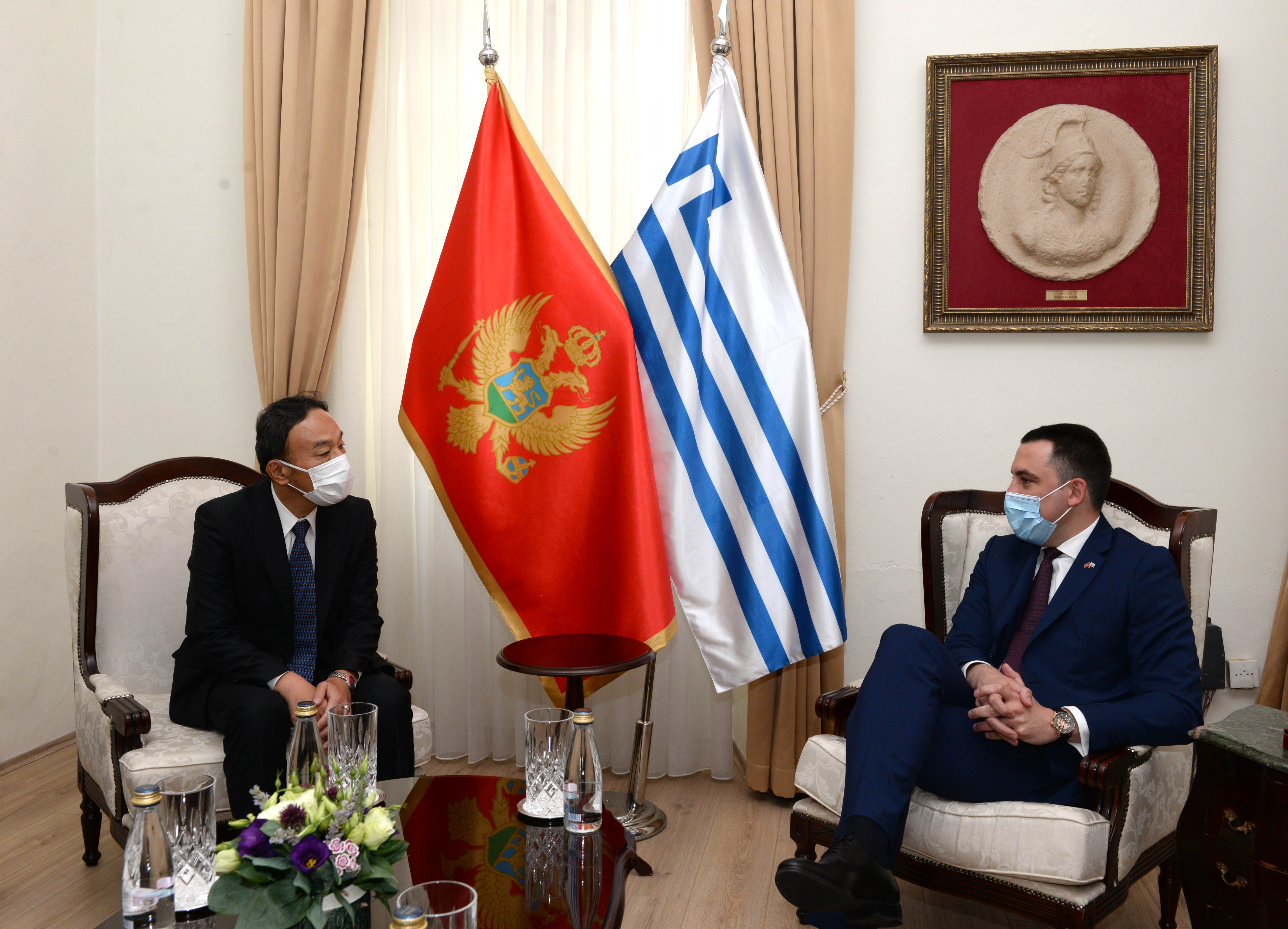 Gradonačelnik Vuković sa diplomatskim predstavnicima Japana, Izraela i Kazahstana: Podgorica poželjna destinacija za turiste i investitore