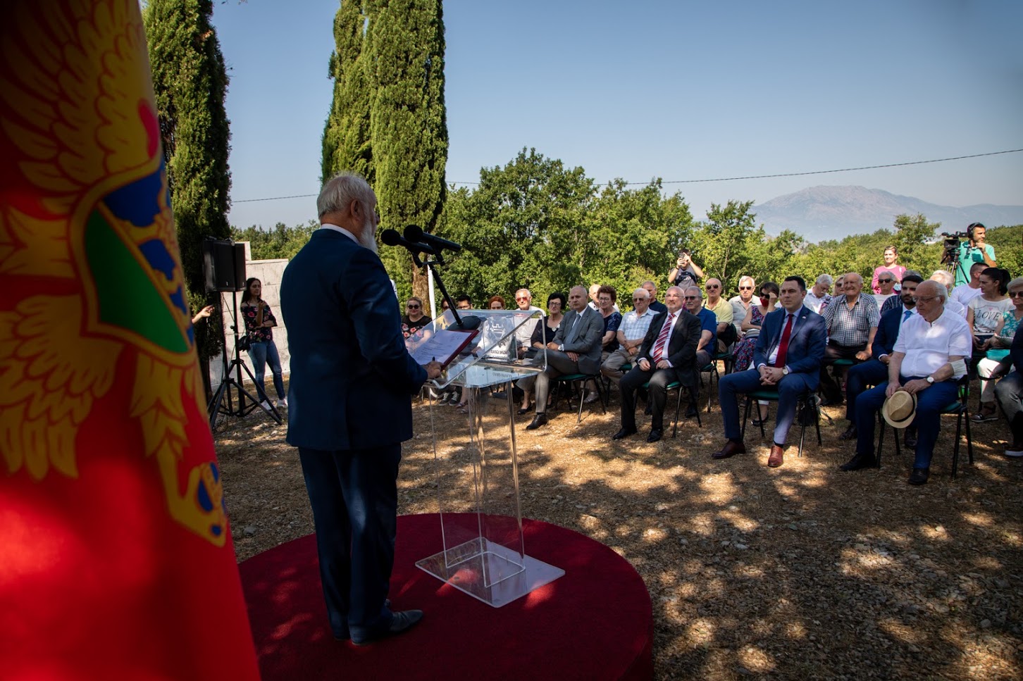 Polaganje vijenca na Ravnom lazu; Vuković: Na nama je da sačuvamo tekovine slobodarske i antifašističke Crne Gore
