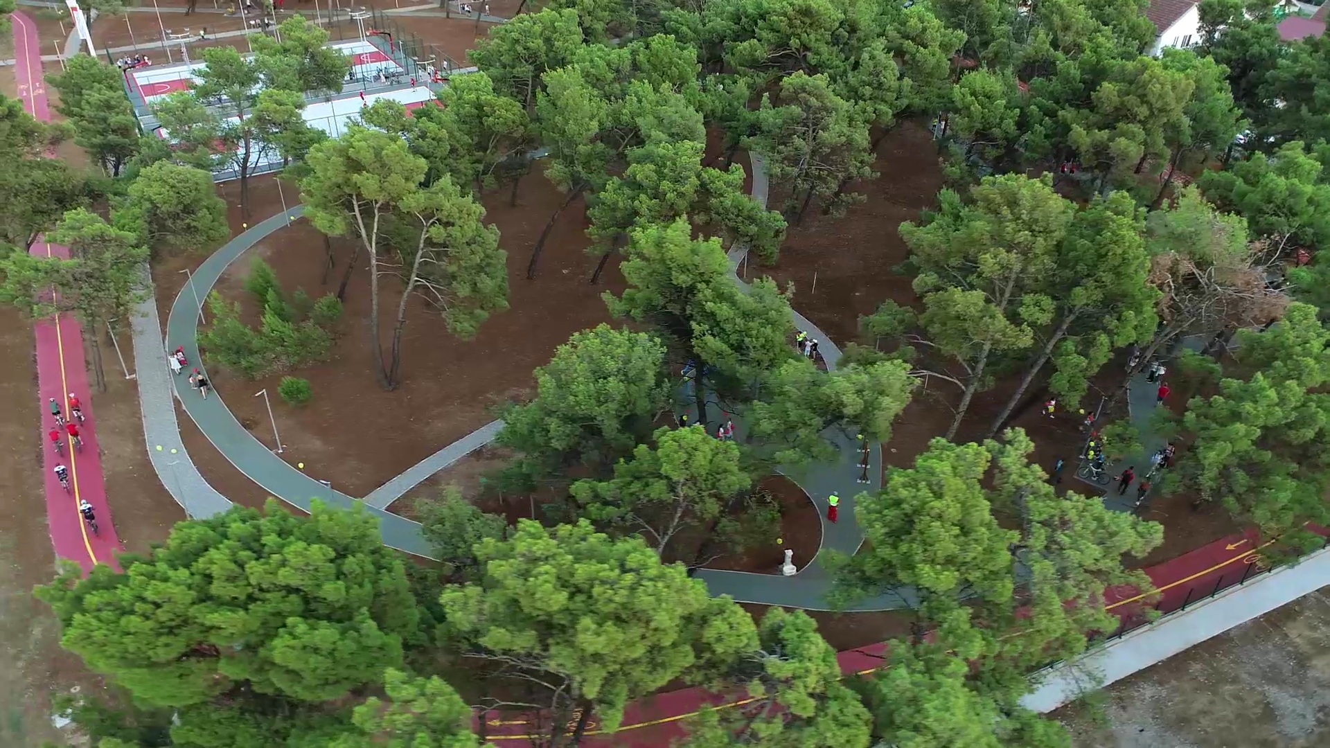 Podgorica dobila najmoderniju sportsko-rekreativnu zonu; Vuković najavio još ovakvih projekata