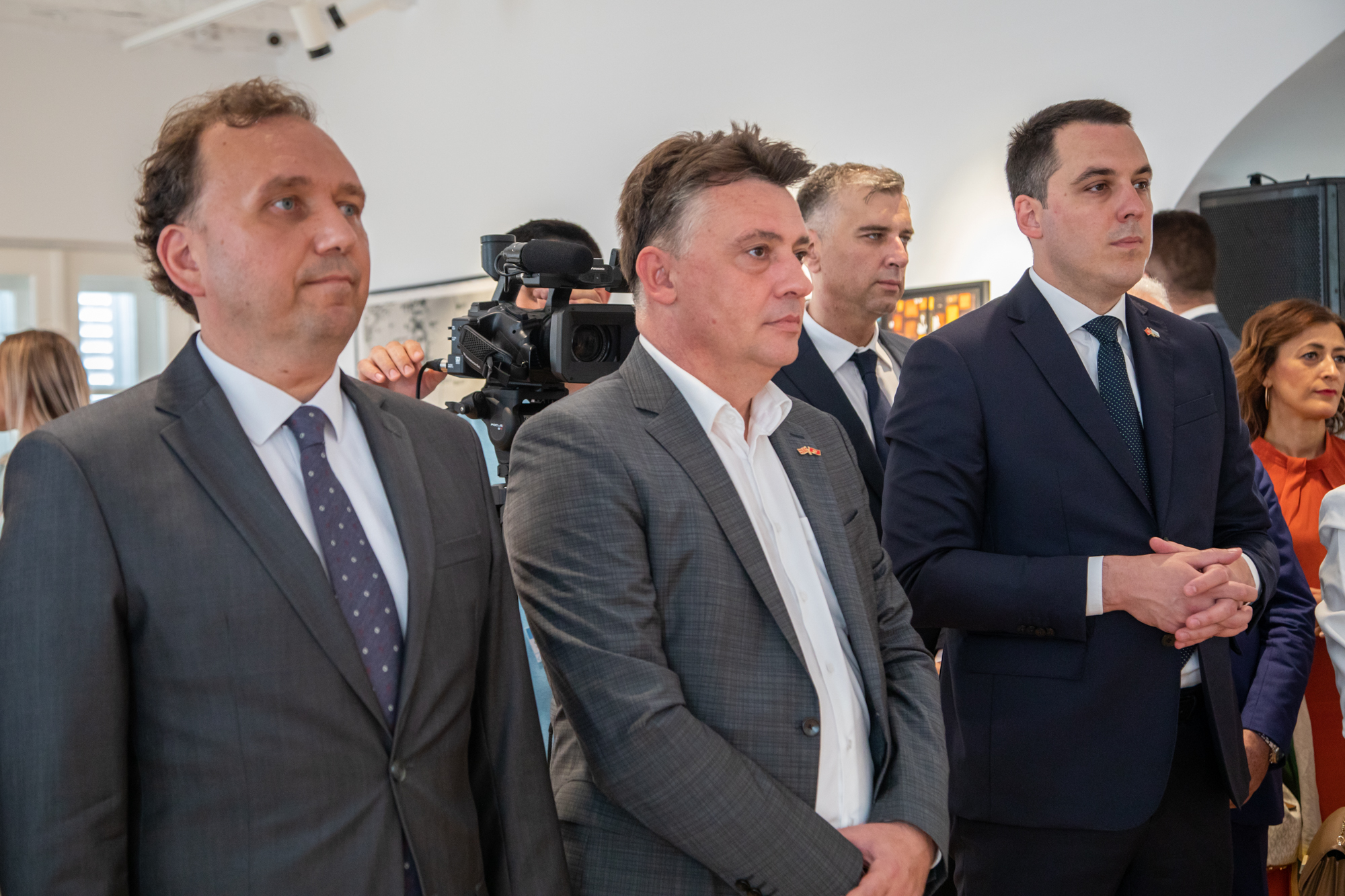 U Kuslevovoj kući otvorena izložba "Između fašizma i antifašizma: u 11 činova"