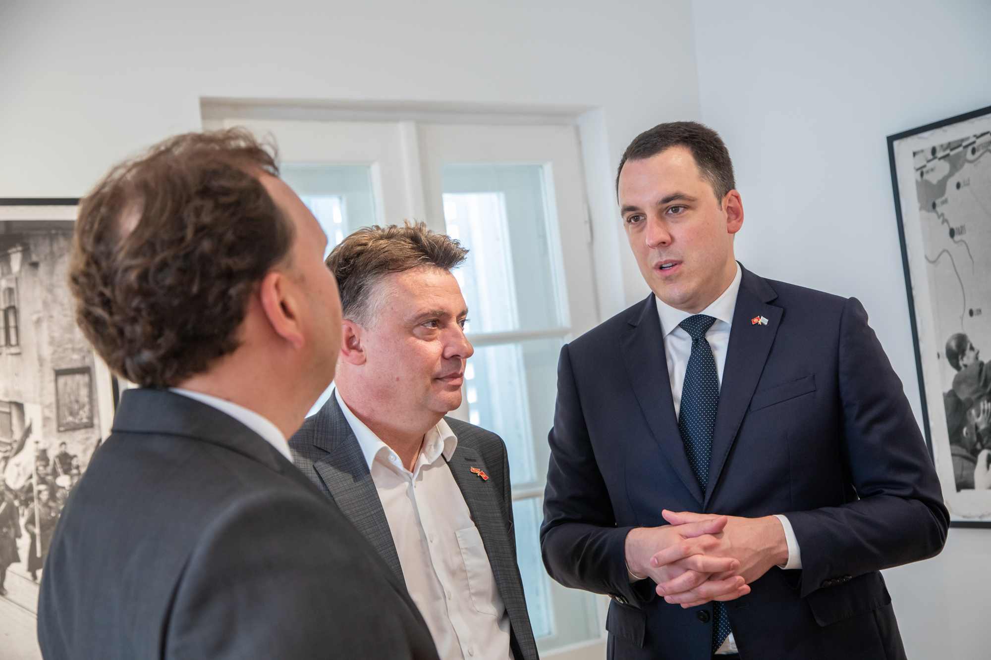 U Kuslevovoj kući otvorena izložba "Između fašizma i antifašizma: u 11 činova"