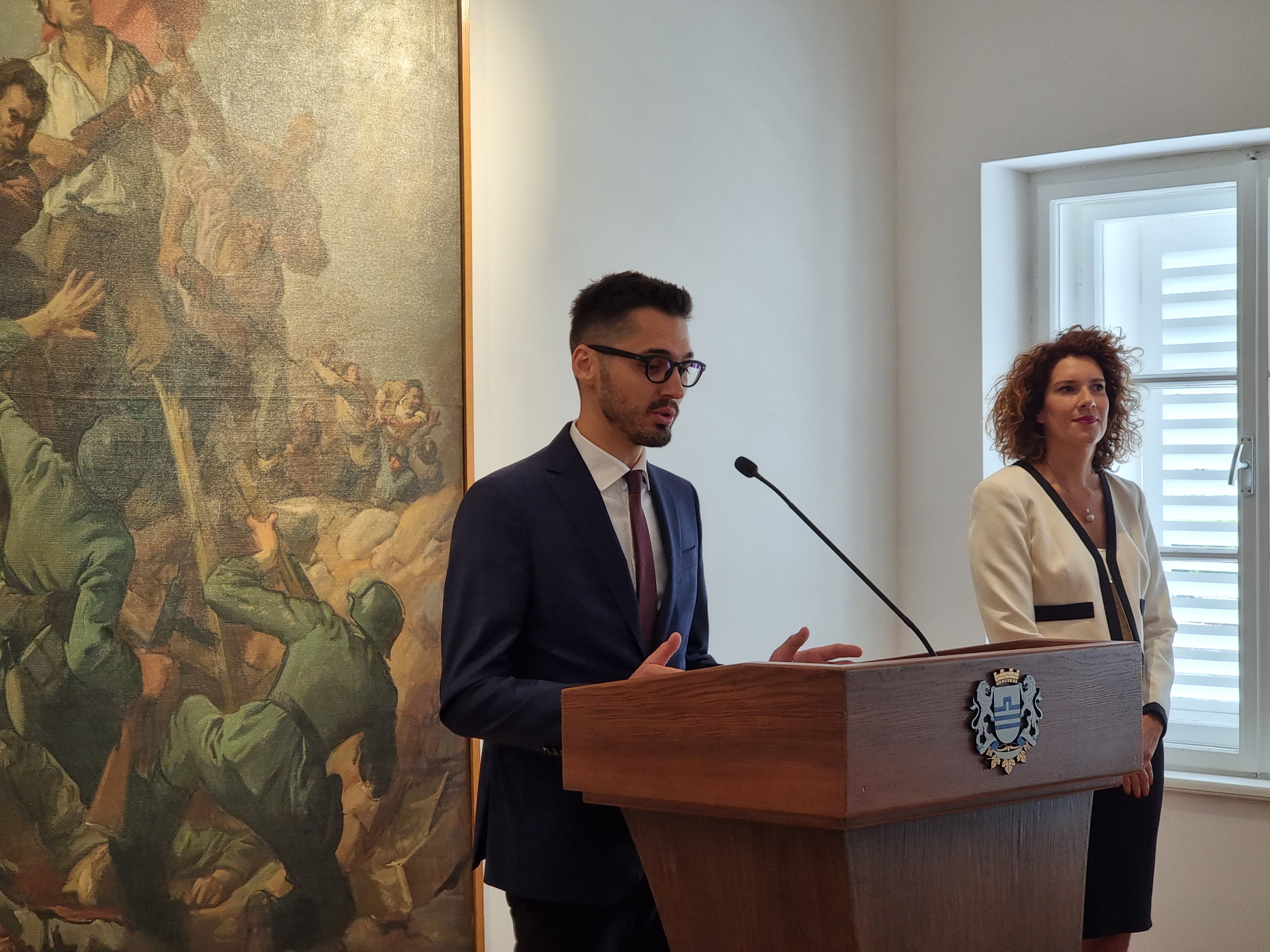 U Kuslevovoj kući otvorena izložba "Između fašizma i antifašizma: u 11 činova"