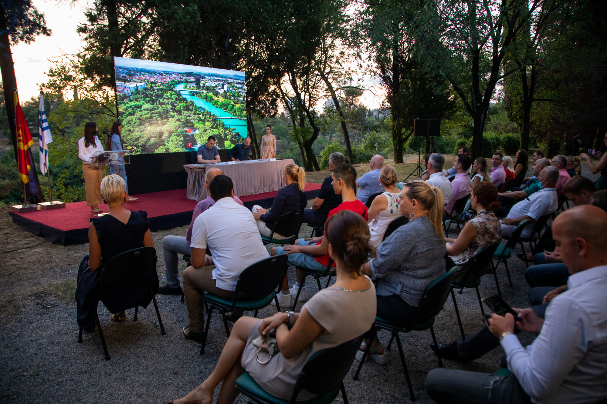 Počinje uređenje Njegoševog parka i šetališta uz Moraču; Projekat na koji građani decenijama čekaju uskoro će promijeniti lice ovog dijela Podgorice