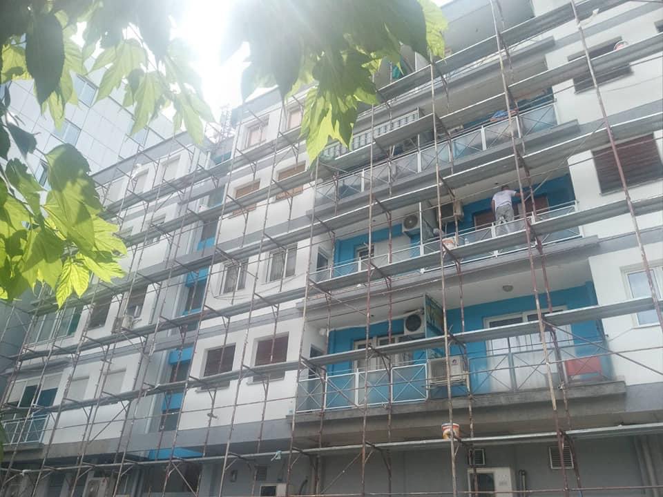 Vrijedne ekipe gradskih preduzeća izvode radove na više lokacija