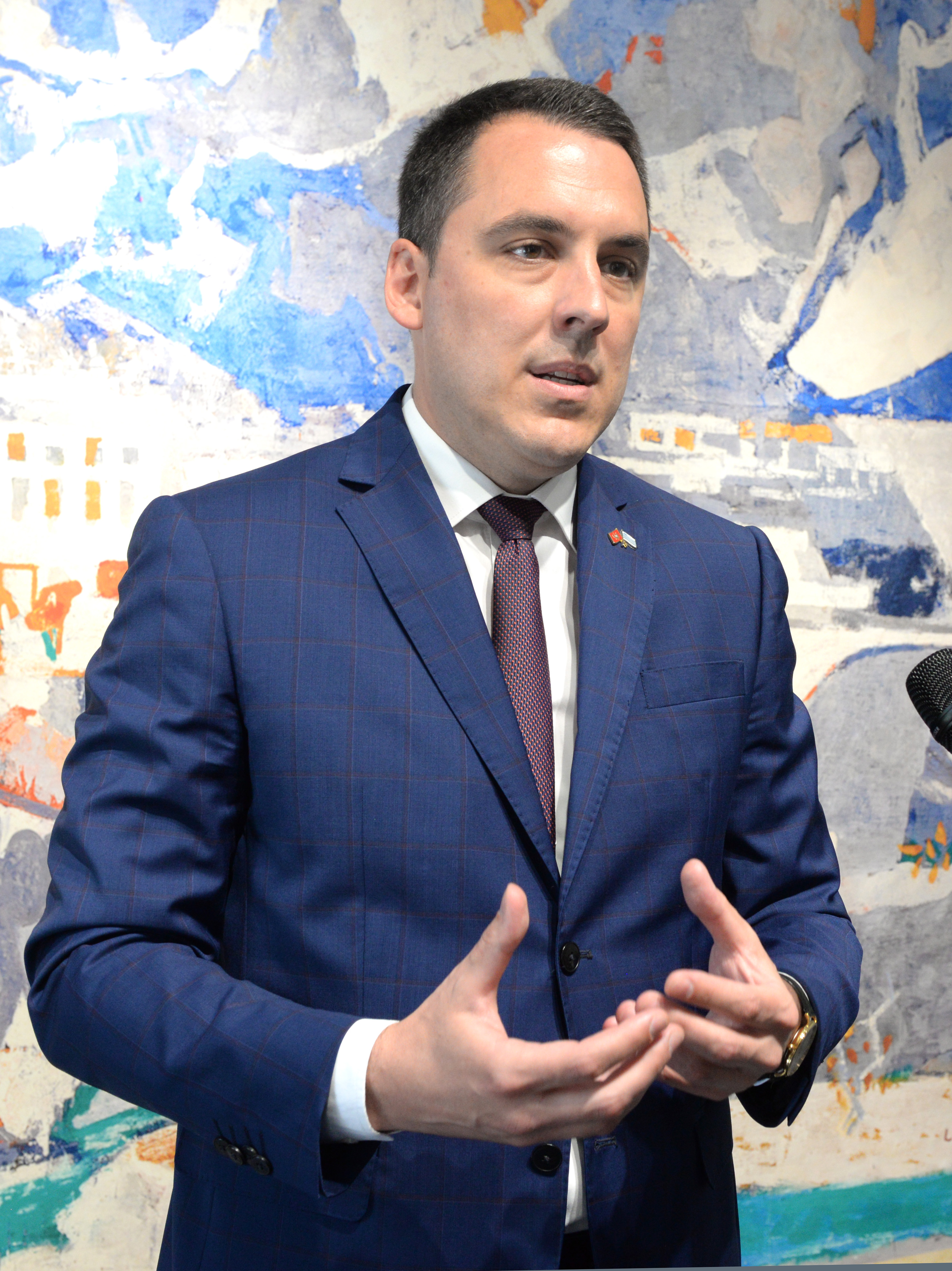 Dodatnih 100.000 eura podrške za poljoprivrednike na teritoriji Podgorice;  Iznos premija po litru mlijeka biće povećan sa 0,03 € na 0,13 €