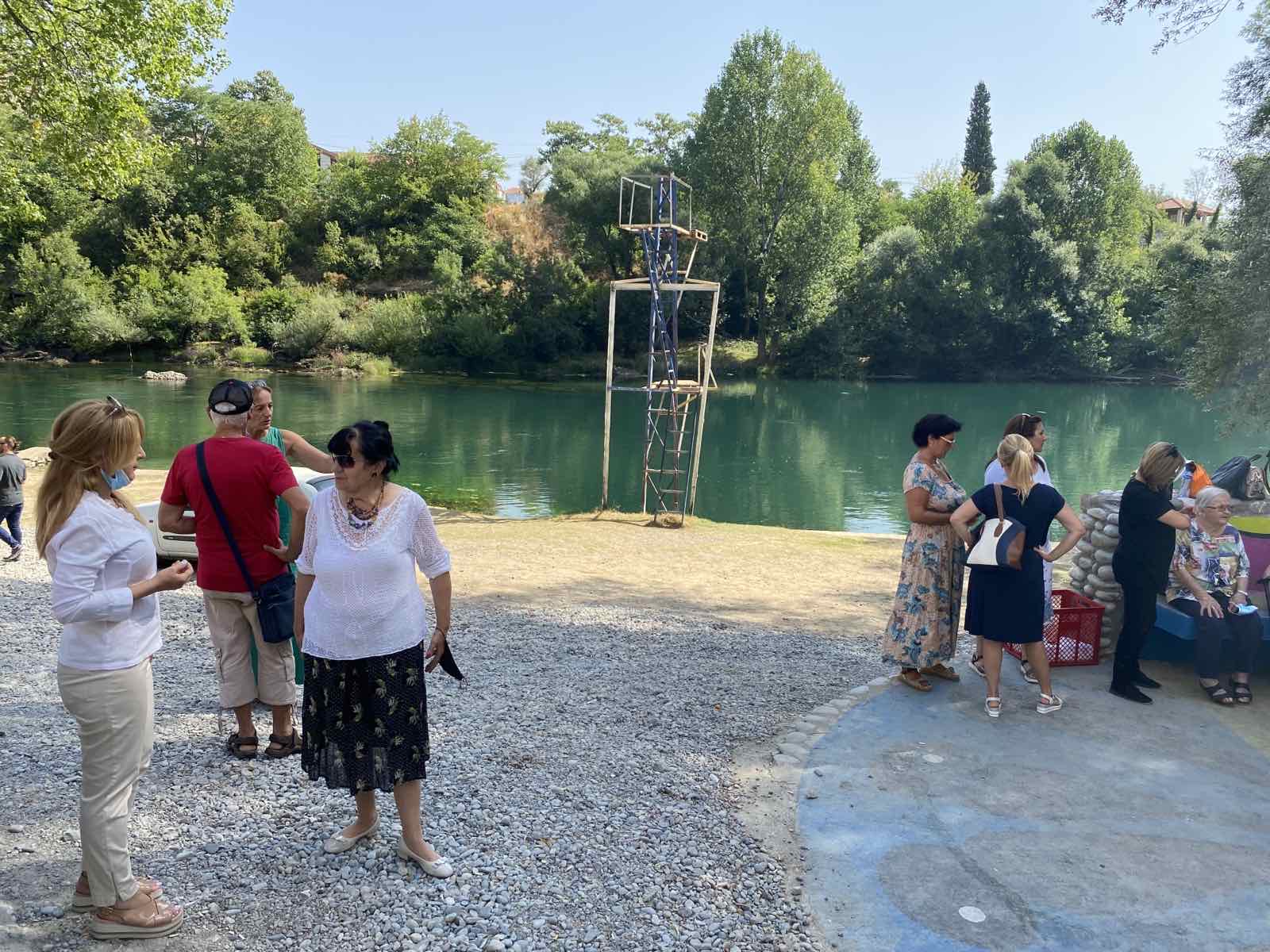 Za najstarije sugrađane organizovan izlet u Rogamima