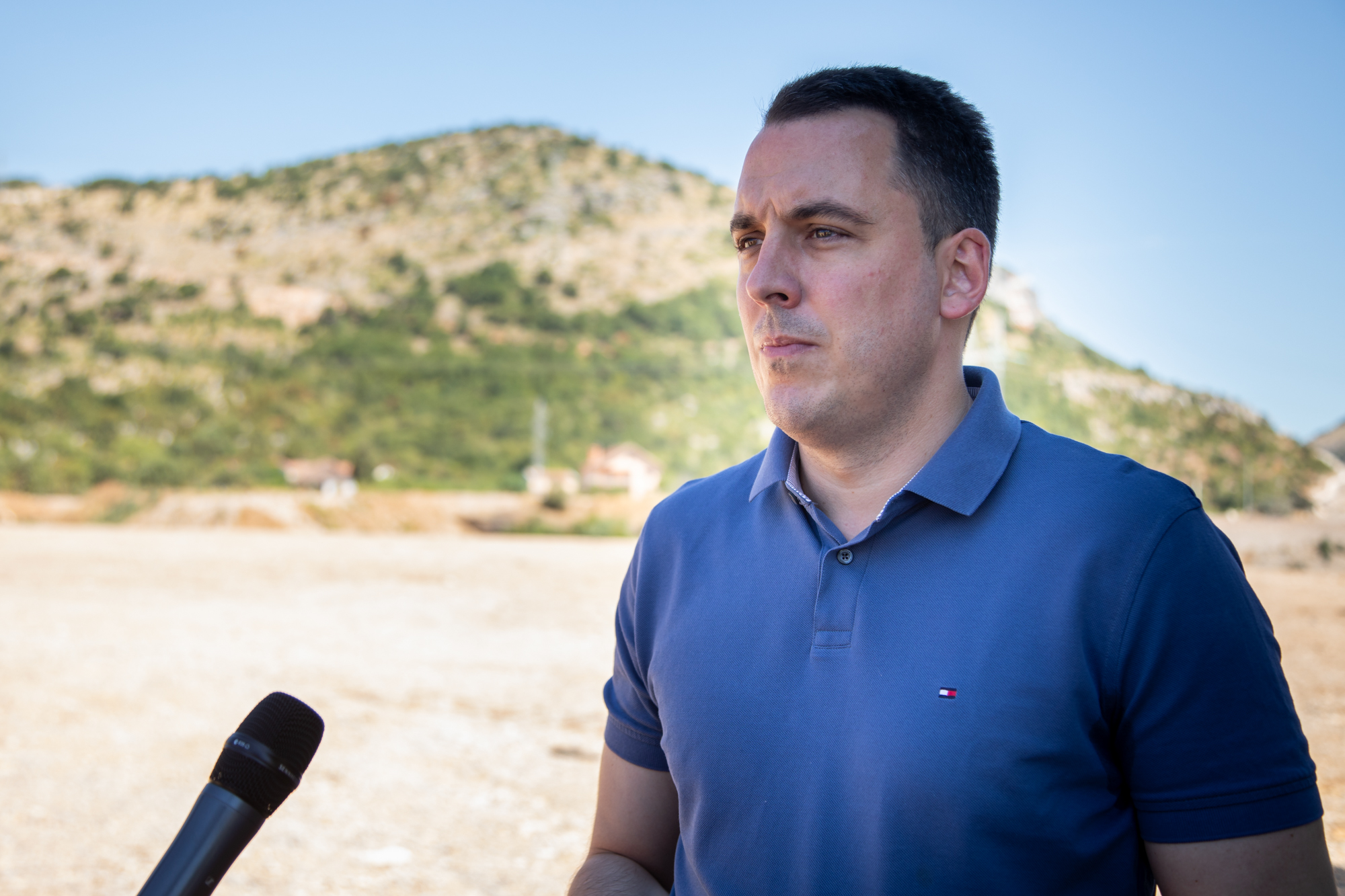 Vuković sa mještanima Zlatice: Uskoro nova sportsko-rekreativna zona i rekonstruisana Dunavska ulica