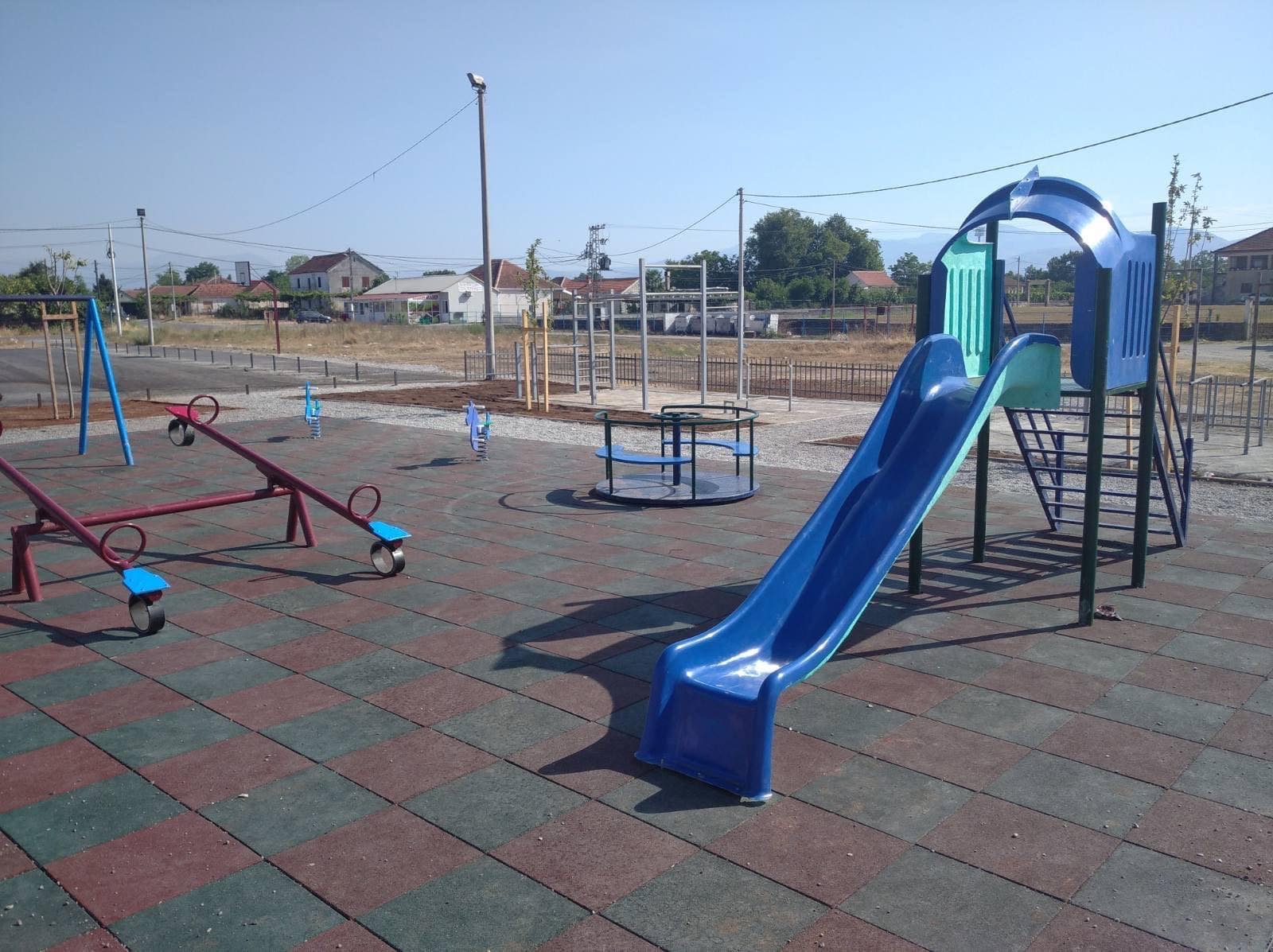 U toku su radovi na sportskom poligonu i dječjem igralištu  u Balabanima