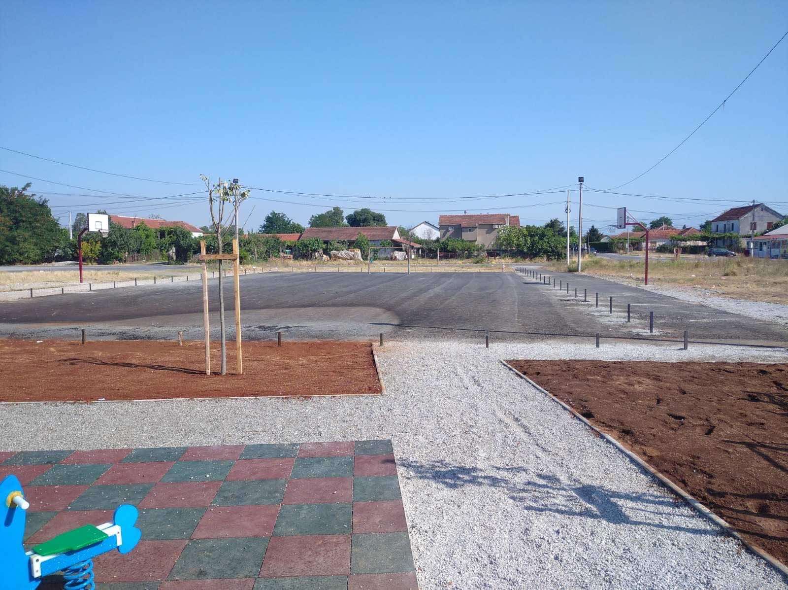 U toku su radovi na sportskom poligonu i dječjem igralištu  u Balabanima