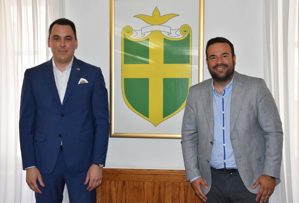Upriličen susret gradonačelnika Pule i Podgorice