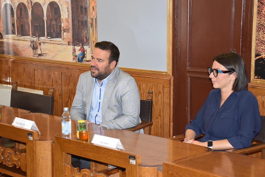 Upriličen susret gradonačelnika Pule i Podgorice