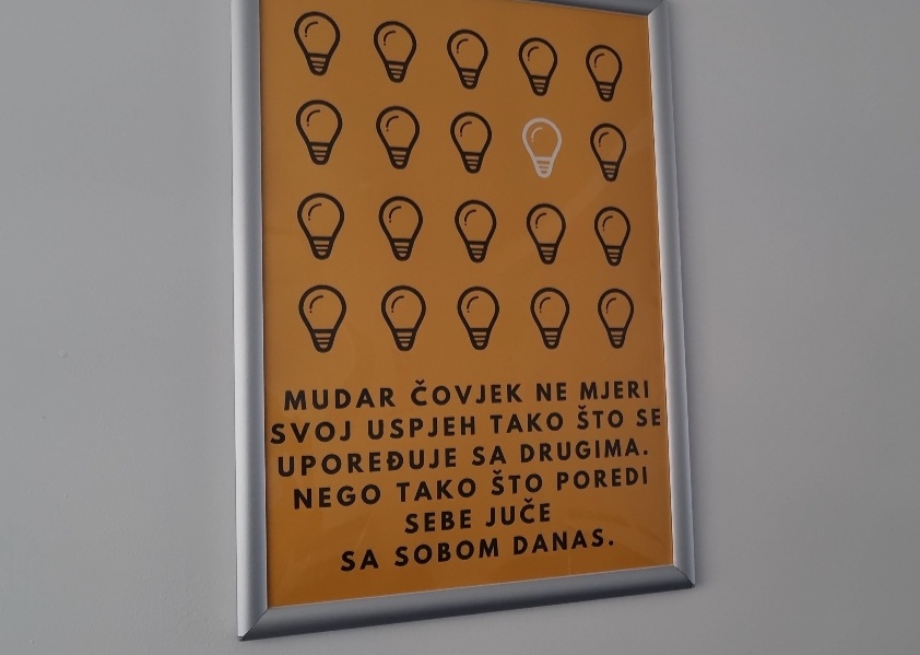 Poziv građanima koji se suočavaju sa bilo kojim psihološkim problemom da se obrate Kući zdravlja