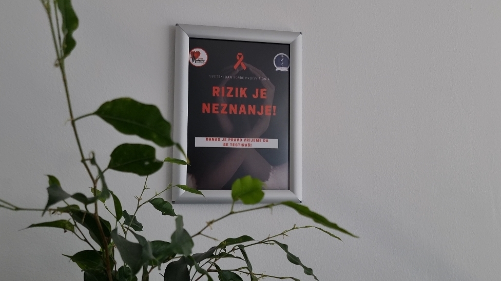 Poziv građanima koji se suočavaju sa bilo kojim psihološkim problemom da se obrate Kući zdravlja