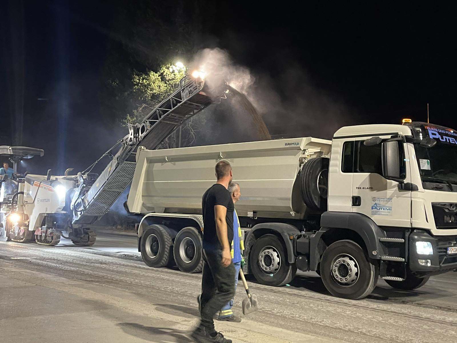 Putevi izvode radove na više lokacija u Podgorici