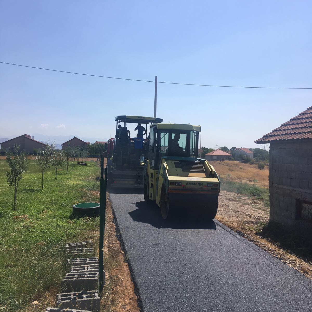 Putevi izvode radove na više lokacija u Podgorici