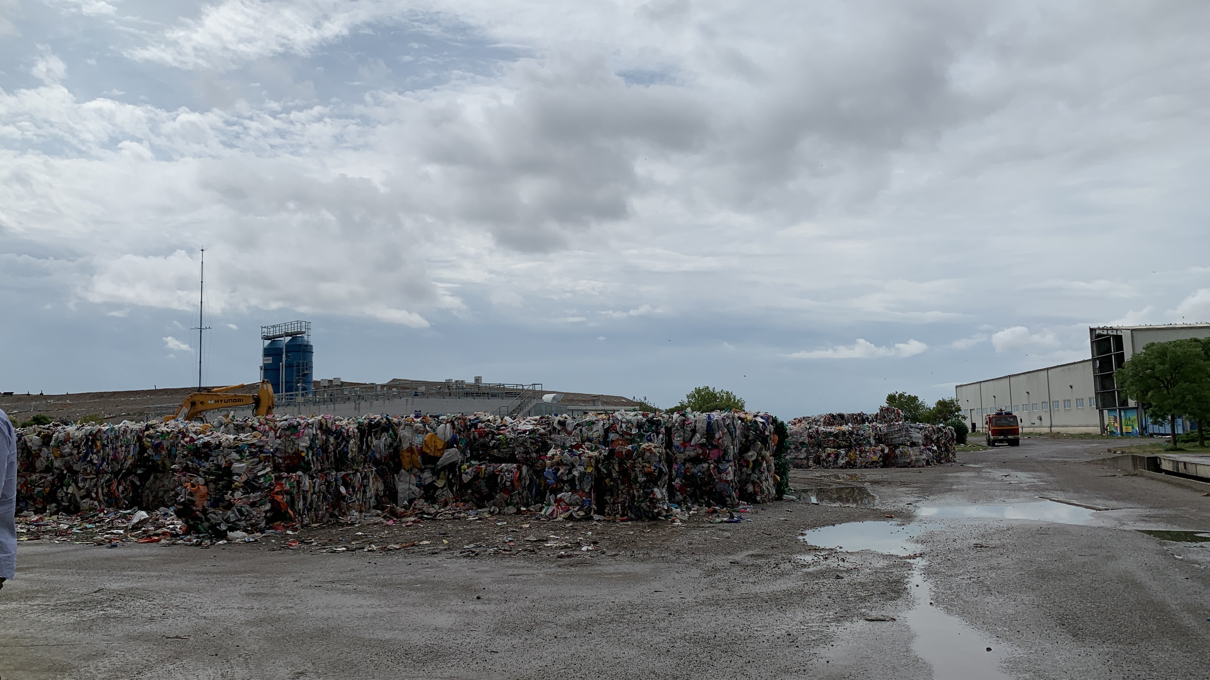 U funkciji objekat za smještaj sekundarnih sirovina na deponiji "Livade"
