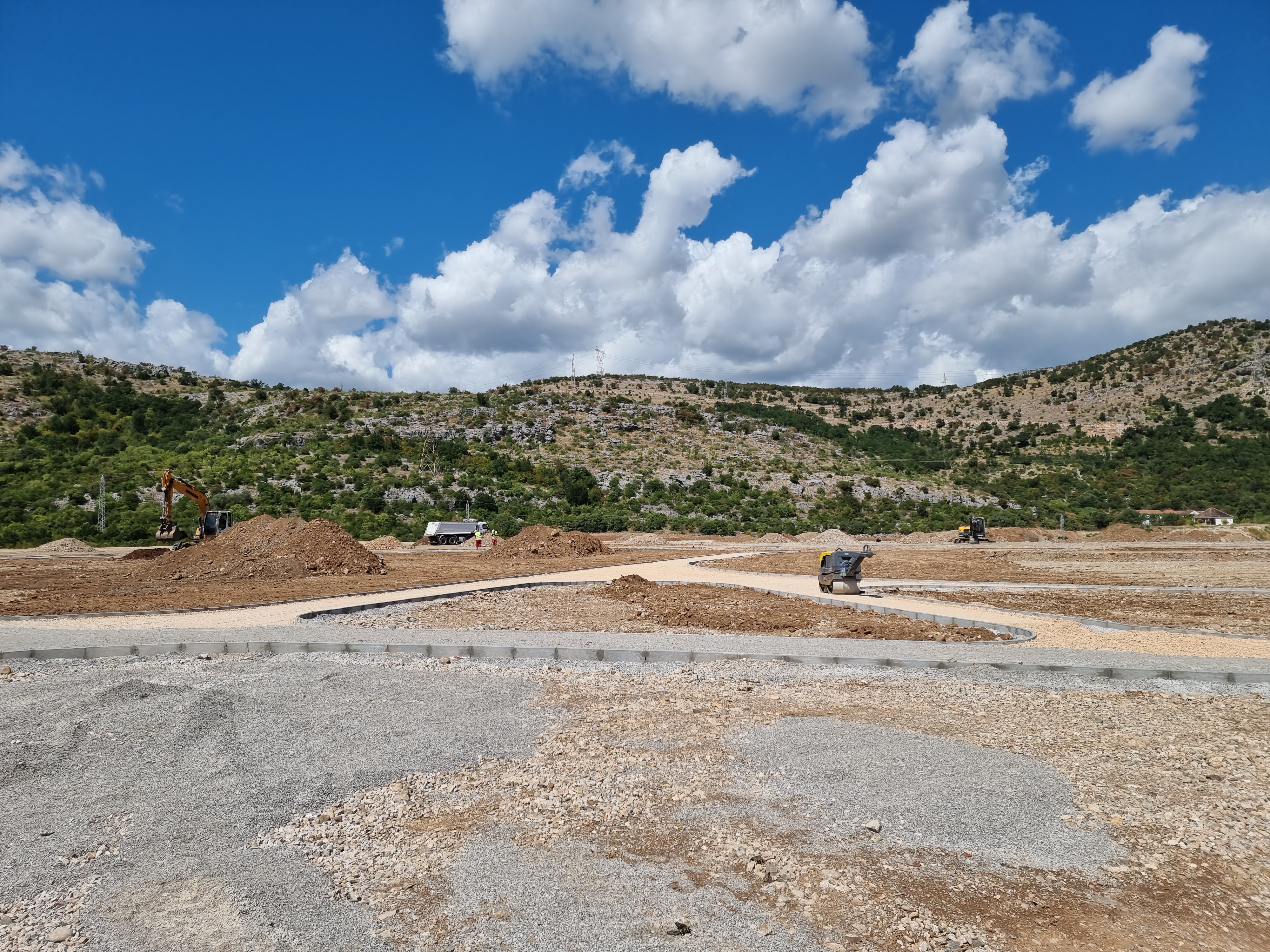 Radovi na izgradnji sportsko-rekreativne zone na Zlatici teku planiranom dinamikom