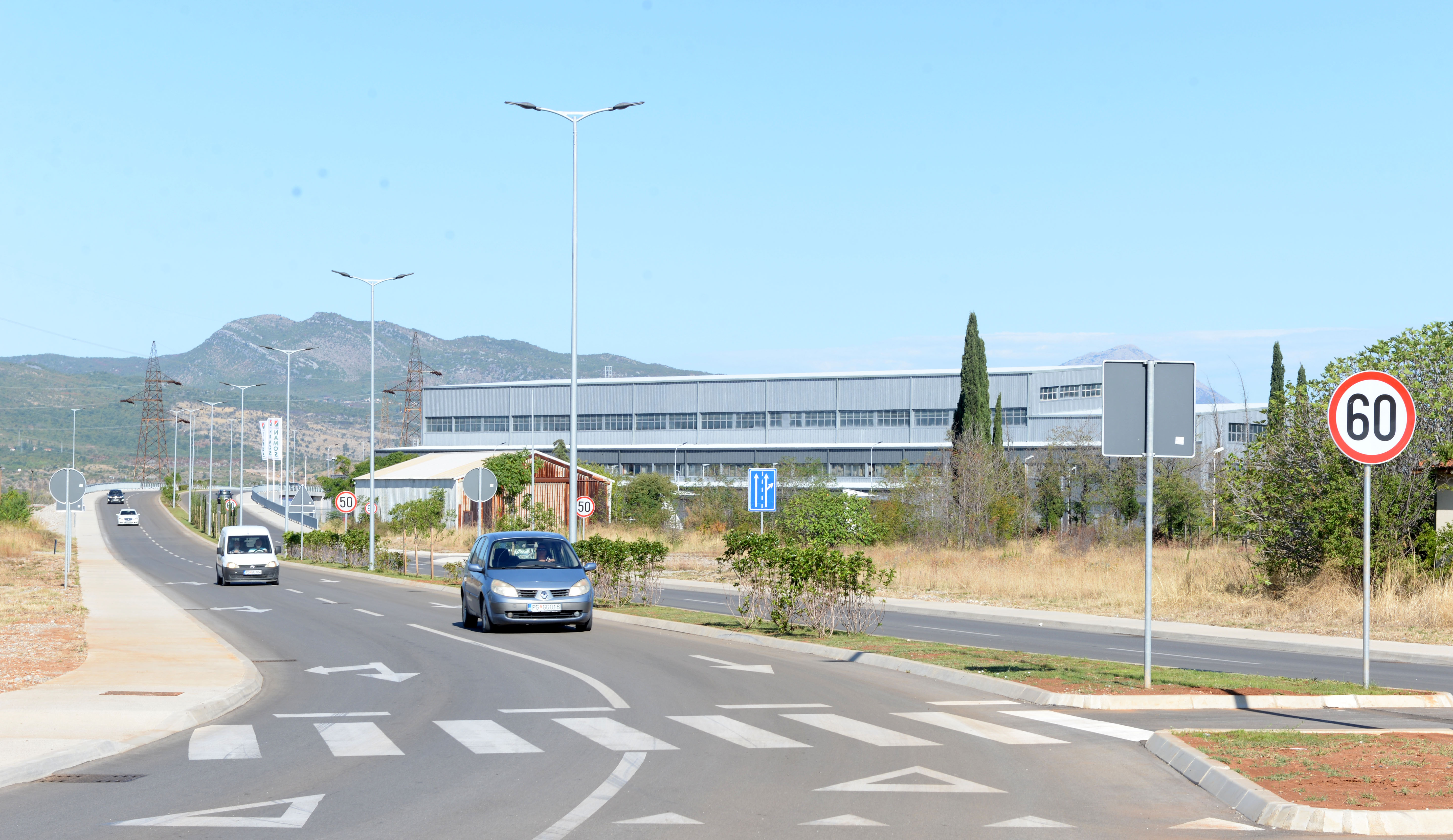 Jugozapadna obilaznica otvorena za saobraćaj; Vuković: Zasijala je nova "Luča"