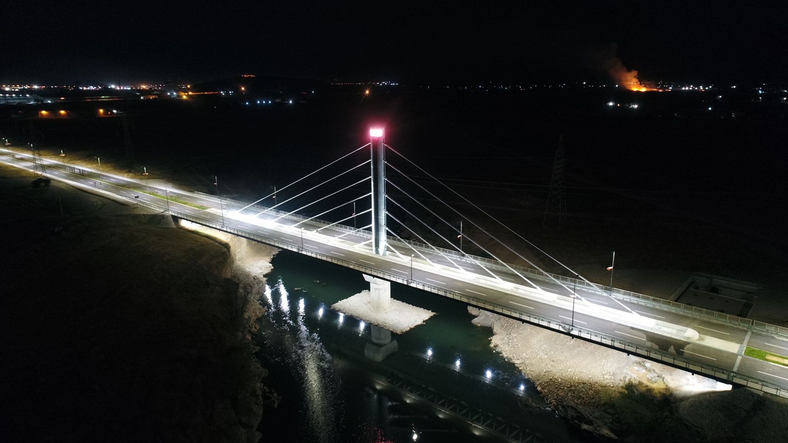 Jugozapadna obilaznica otvorena za saobraćaj; Vuković: Zasijala je nova "Luča"