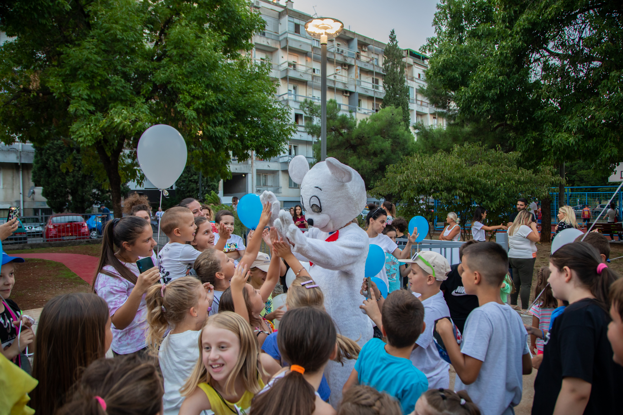 Kultno igralište u Moskovskoj ulici u novom sjaju dočekalo mališane