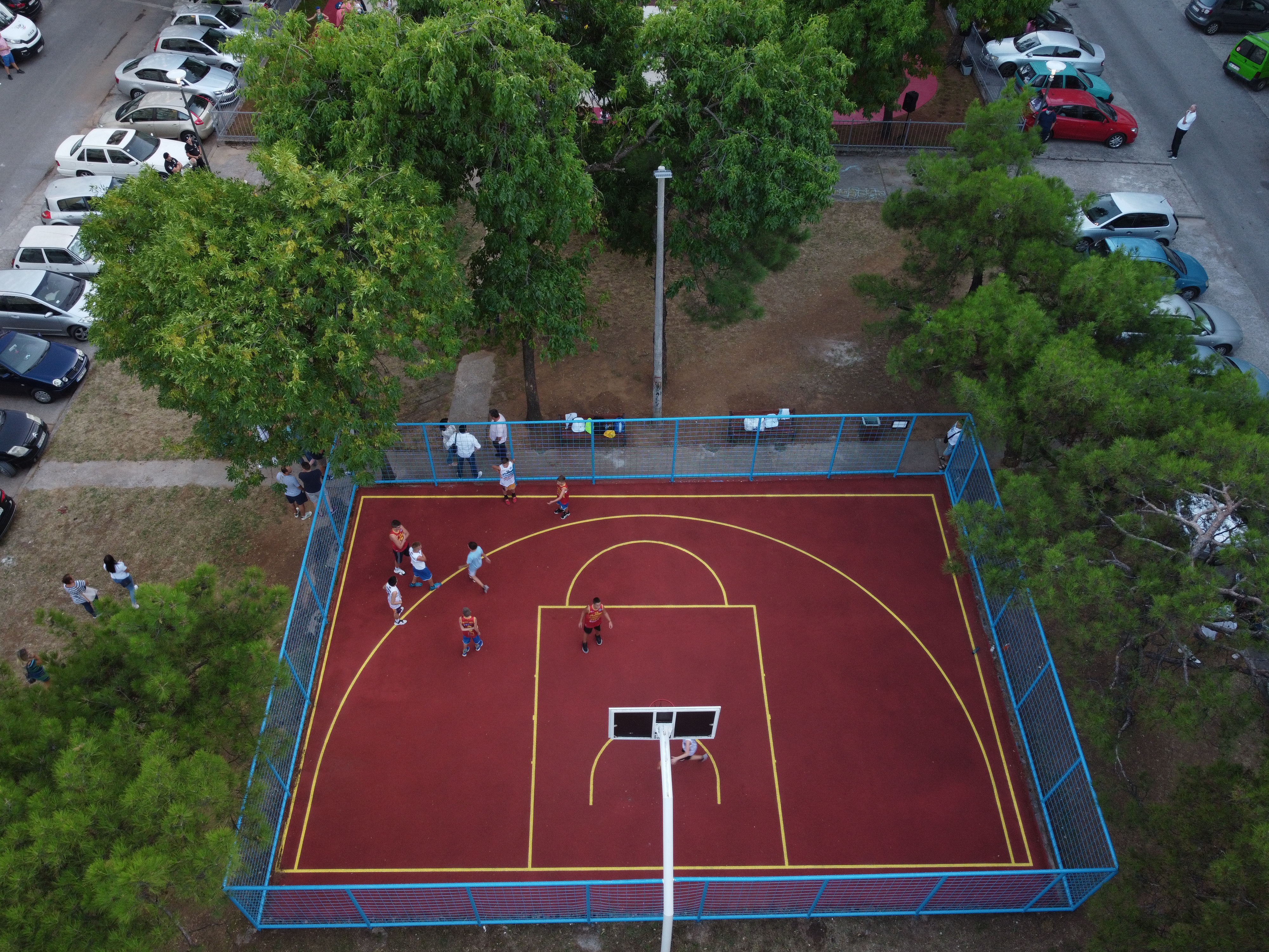 Kultno igralište u Moskovskoj ulici u novom sjaju dočekalo mališane