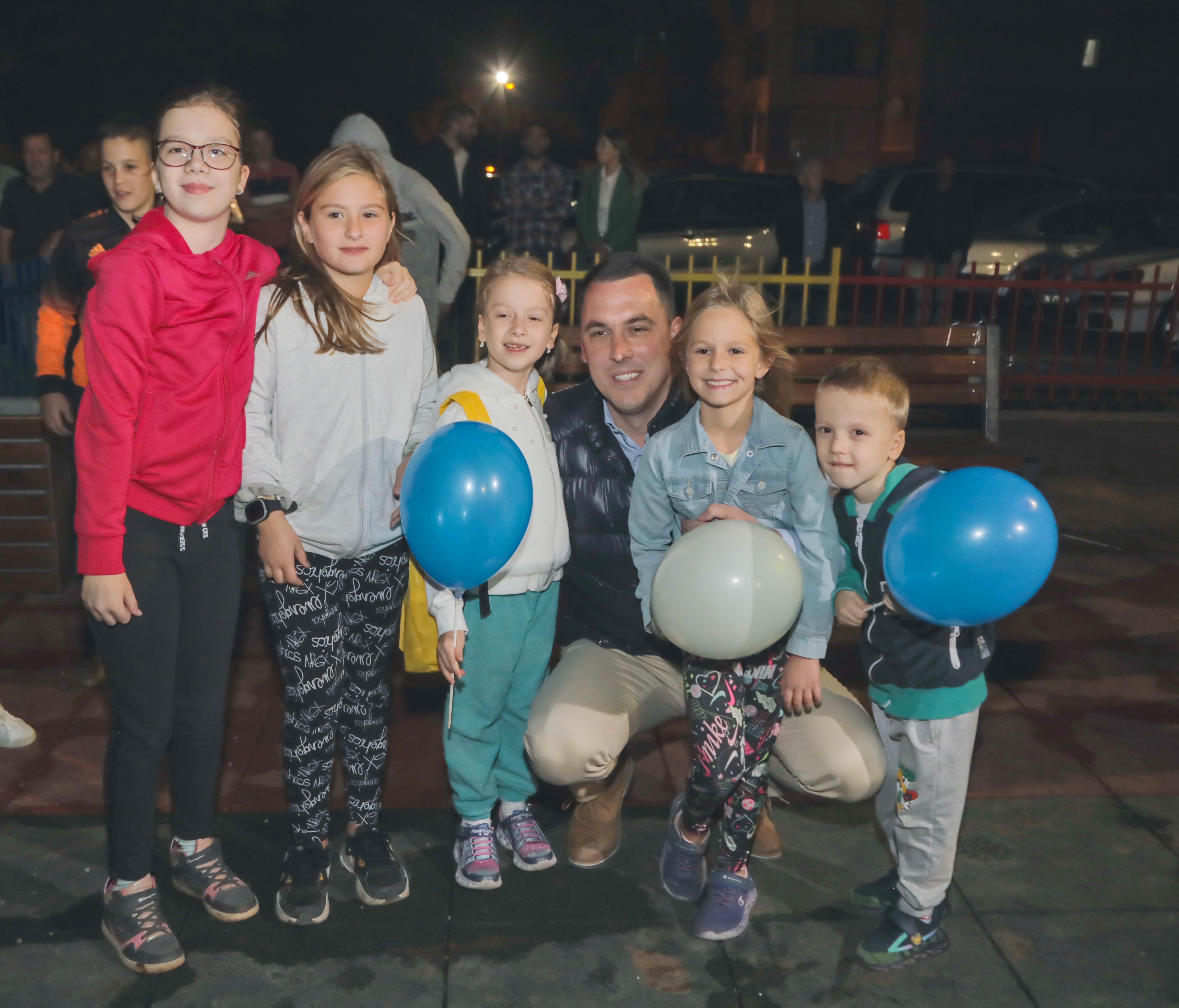 Kultni kvart u Ulici Mitra Bakića dobio nove sportske terene i parking; Otvoreno 30. dječije igralište u Podgorici