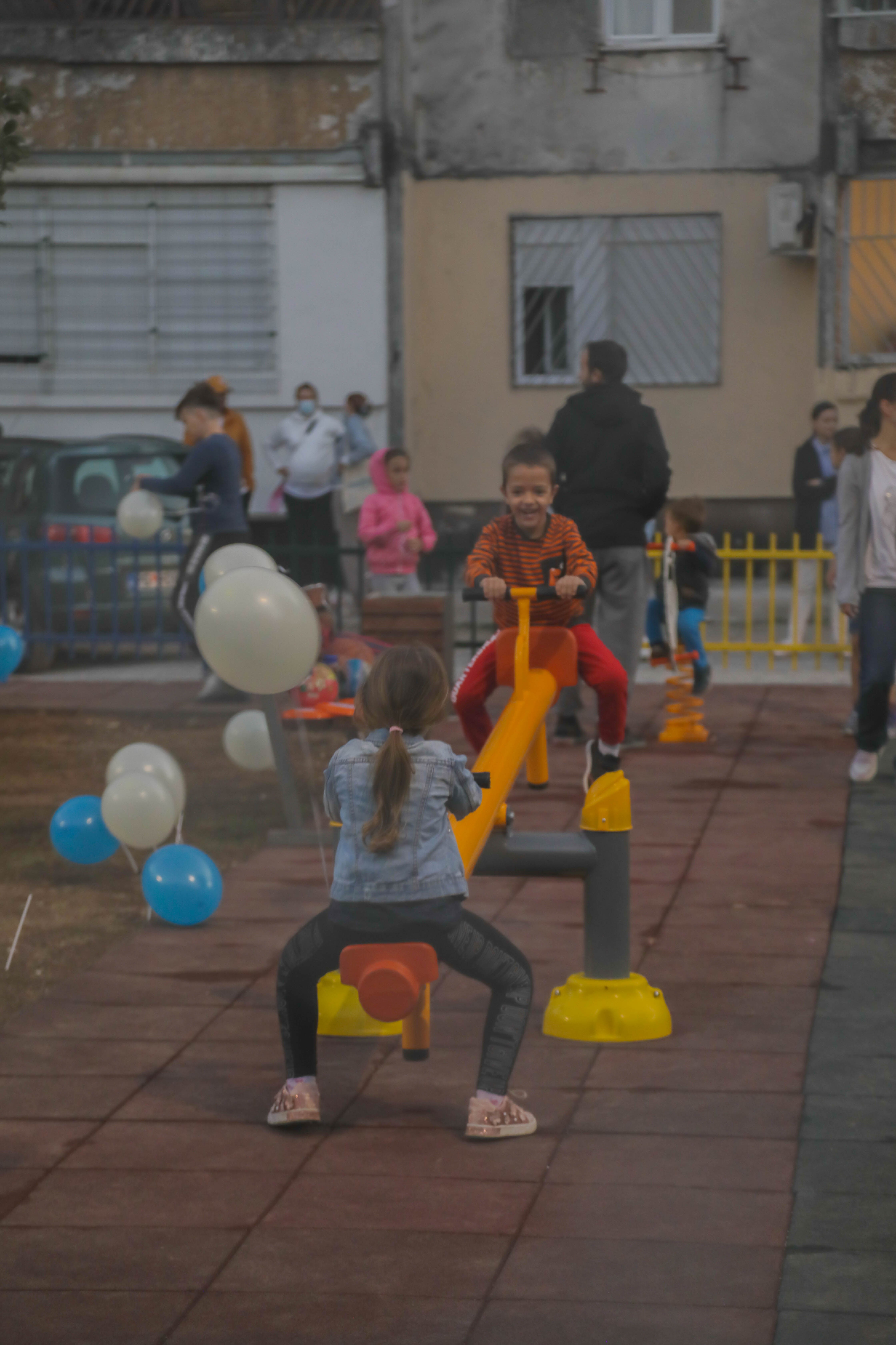 Kultni kvart u Ulici Mitra Bakića dobio nove sportske terene i parking; Otvoreno 30. dječije igralište u Podgorici
