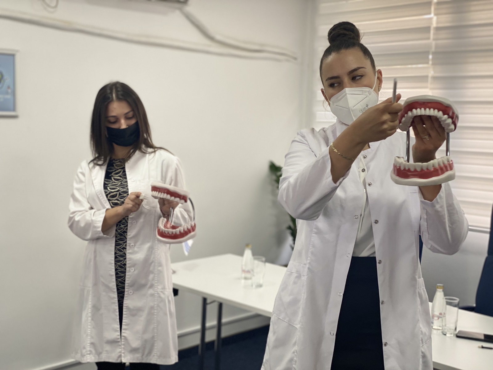 U Kući zdravlja održano predavanje na temu "Oralna higijena" za pripadnike RE populacije