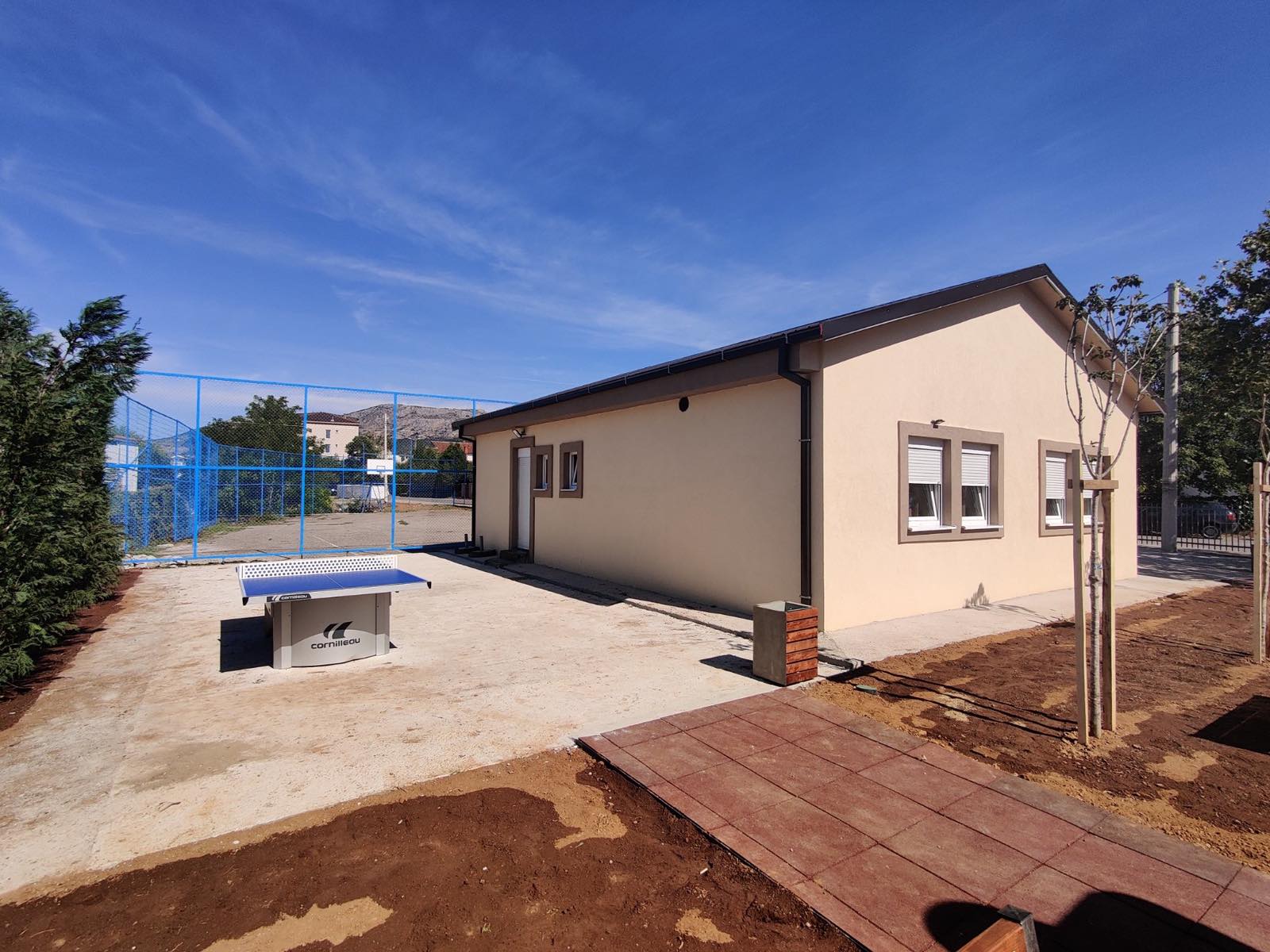 Završeno uređenje objekta MZ "Masline" i temeljna rekonstrukcija dječijeg igrališta