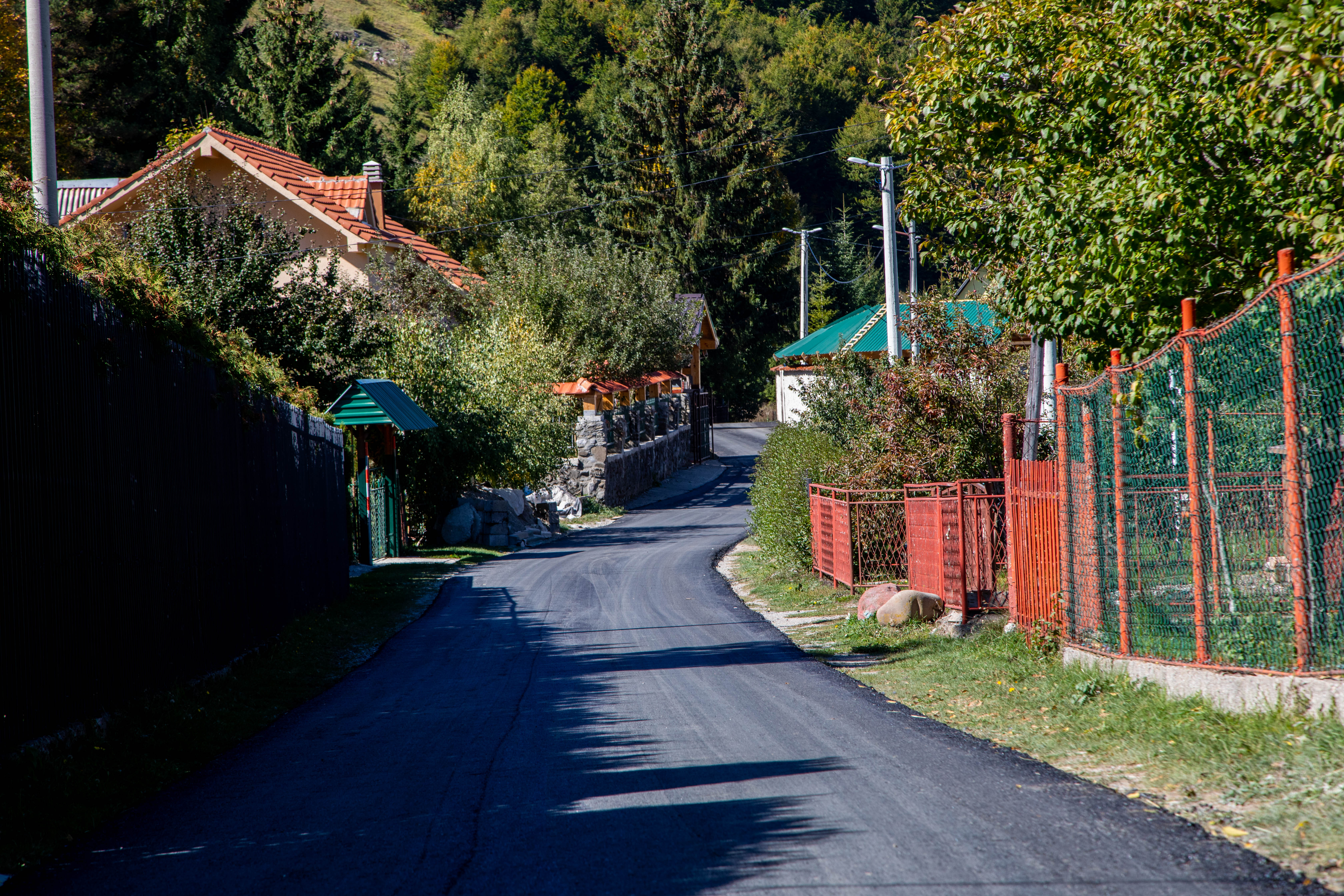 Vuković obišao Verušu; Građani nakon više decenija dobili adekvatnu putnu infrastrukturu