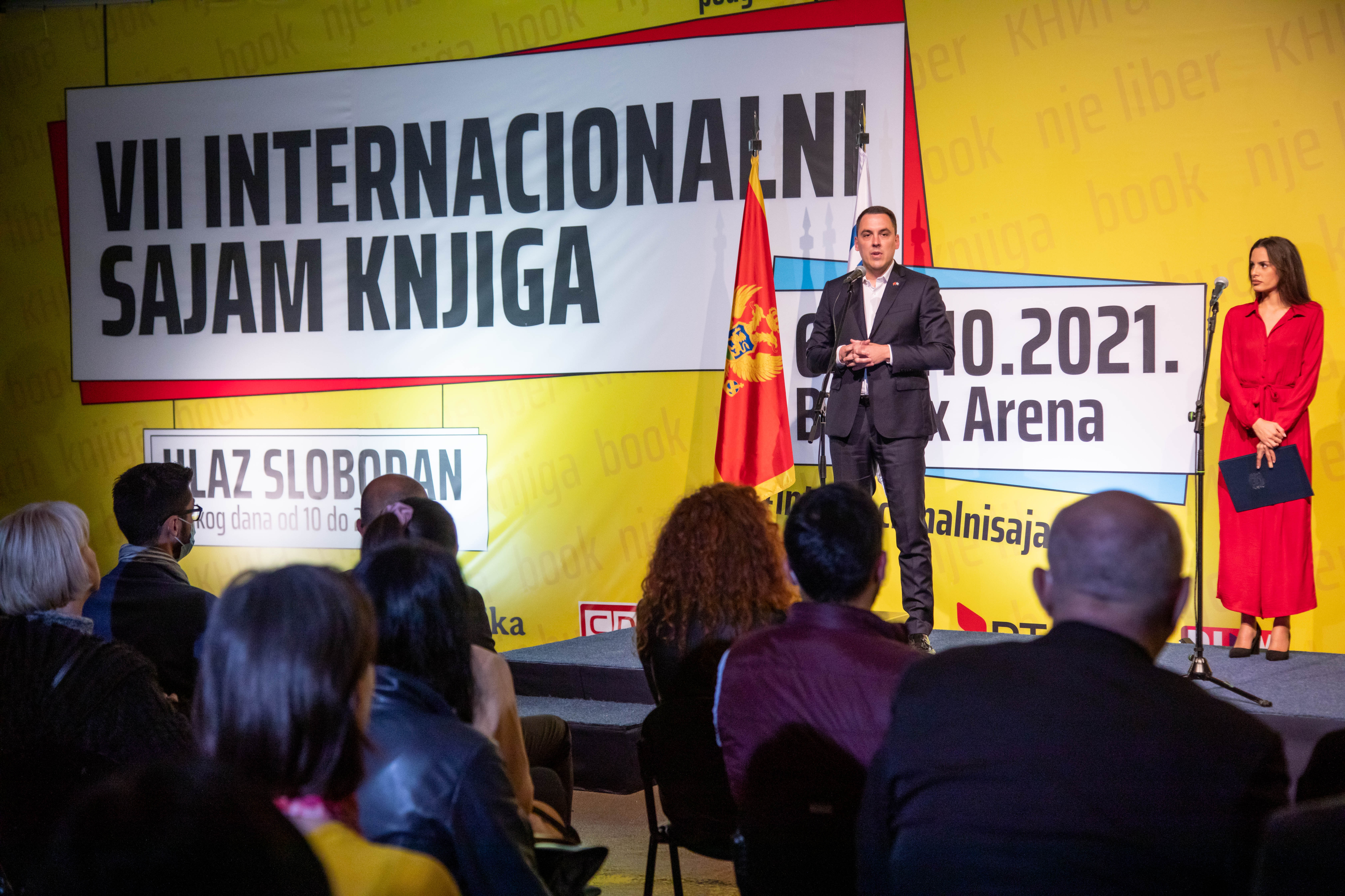 Otvoren VII internacionalni sajam knjiga u Podgorici; Vuković: Od toga koliko budemo čitali zavisi kakvo ćemo društvo biti