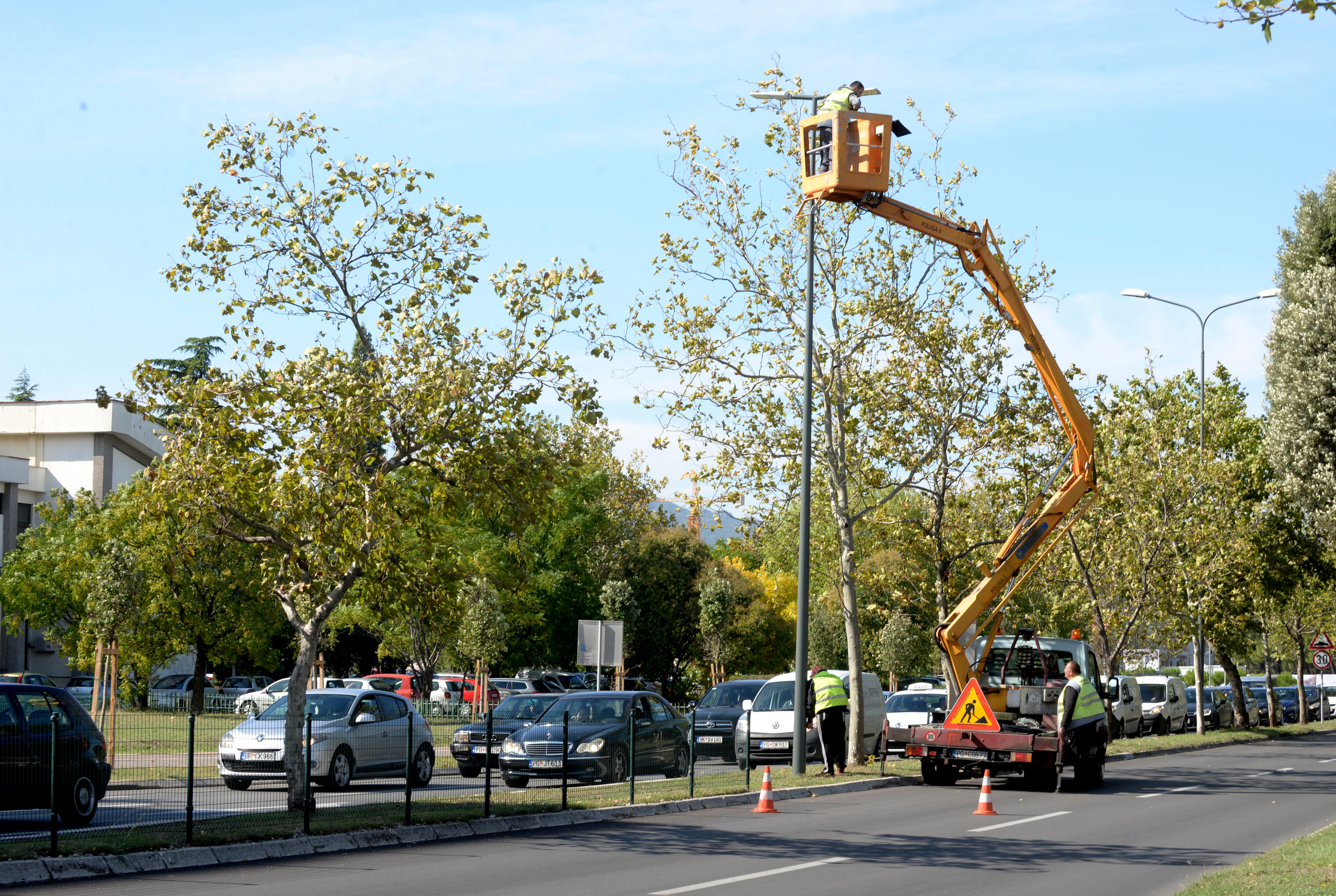 Bulevar Mihaila Lalića i Ulica Kralja Nikole dobijaju novu rasvjetu