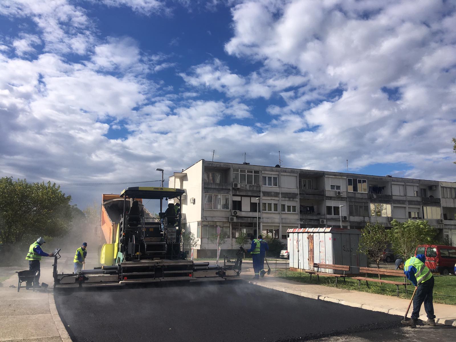 Završena sanacija Ulice Filipa Lainovića; Putevi aktivni na više lokacija u gradu