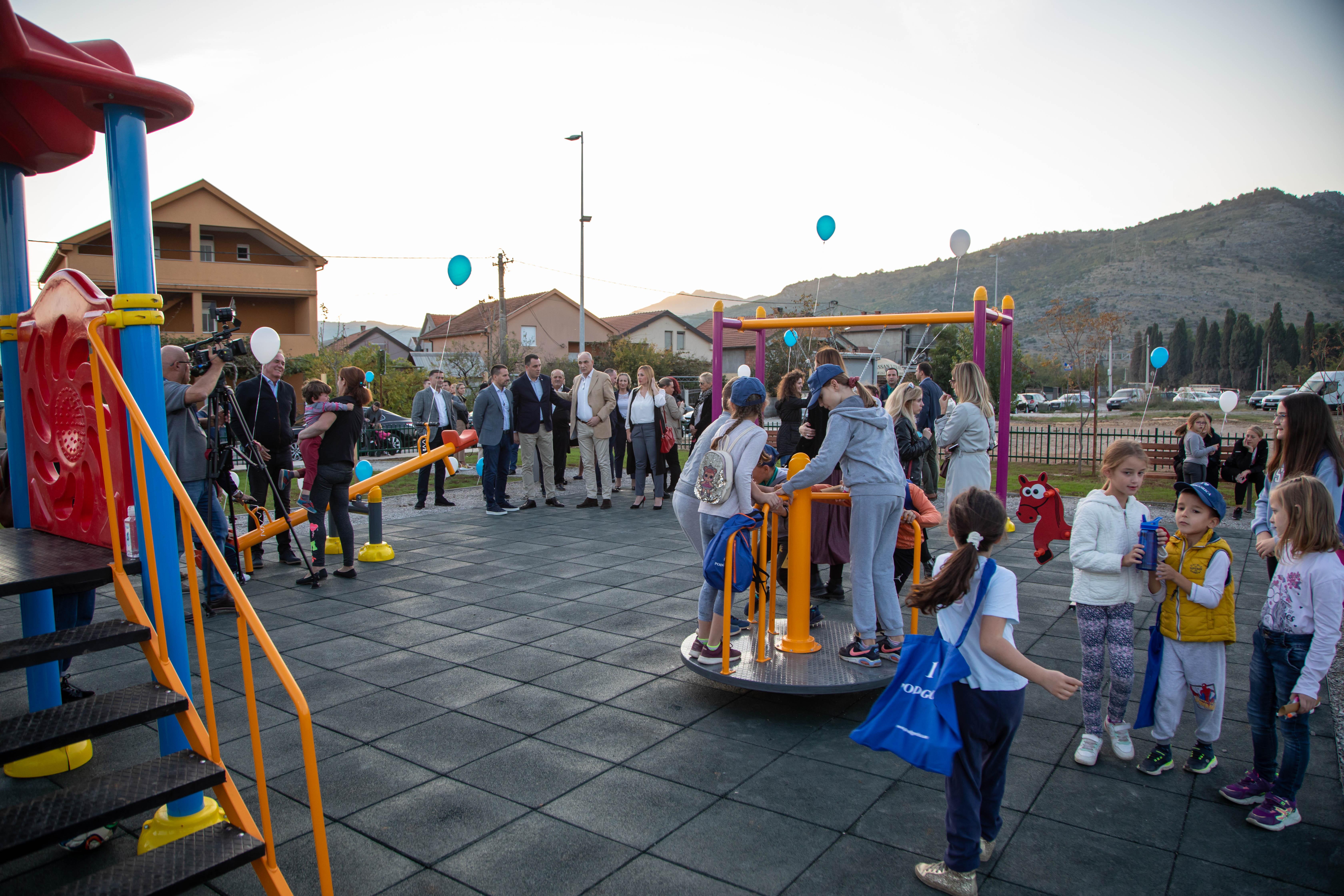 Gornja Gorica dobila uređen prostor za igru i druženje; Jednako razvijamo sve djelove grada