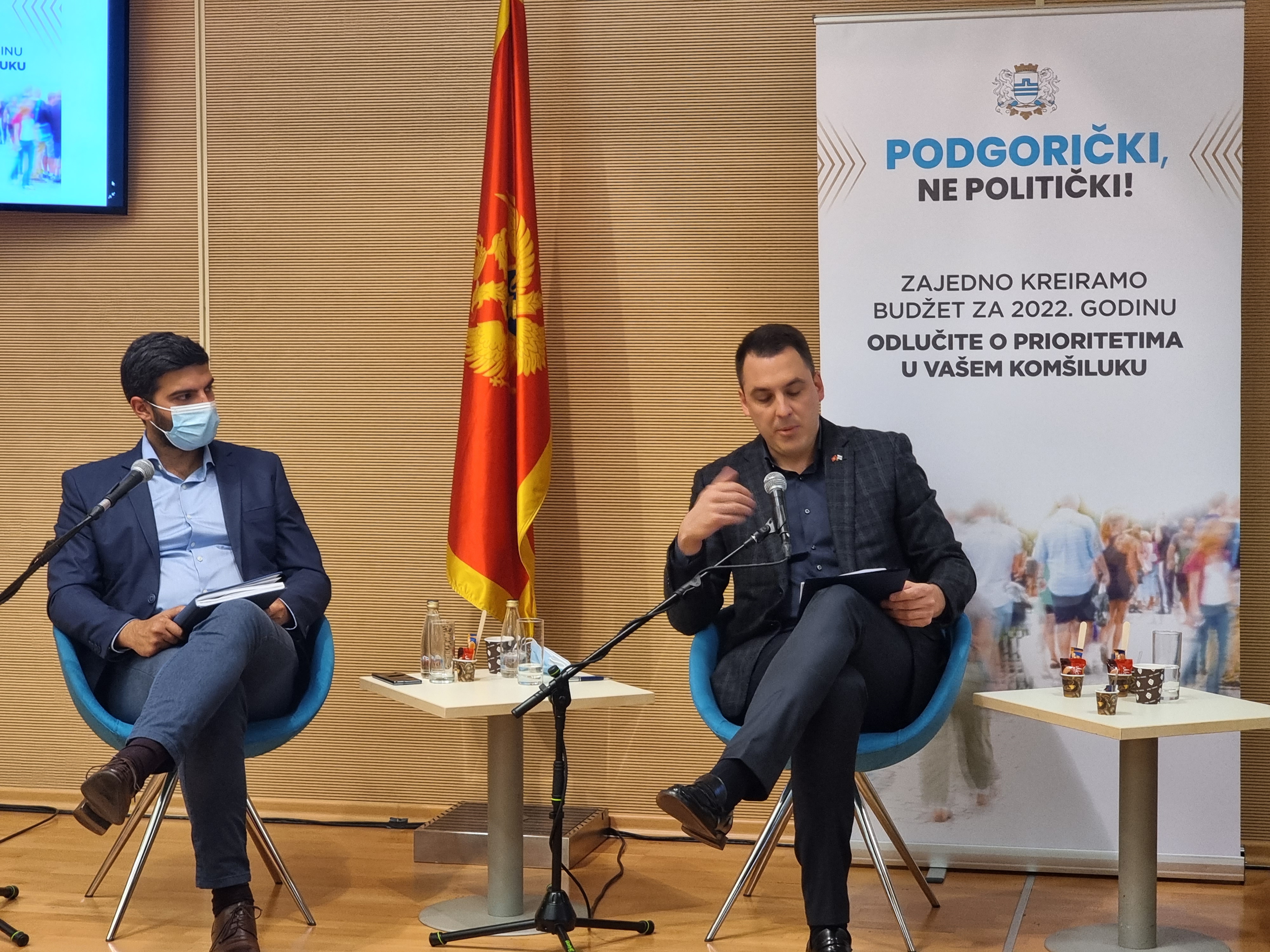 Vuković sa stanovnicima centra grada; Podsjetio na ulaganja vrijedna 13 miliona eura i najavio nove projekte