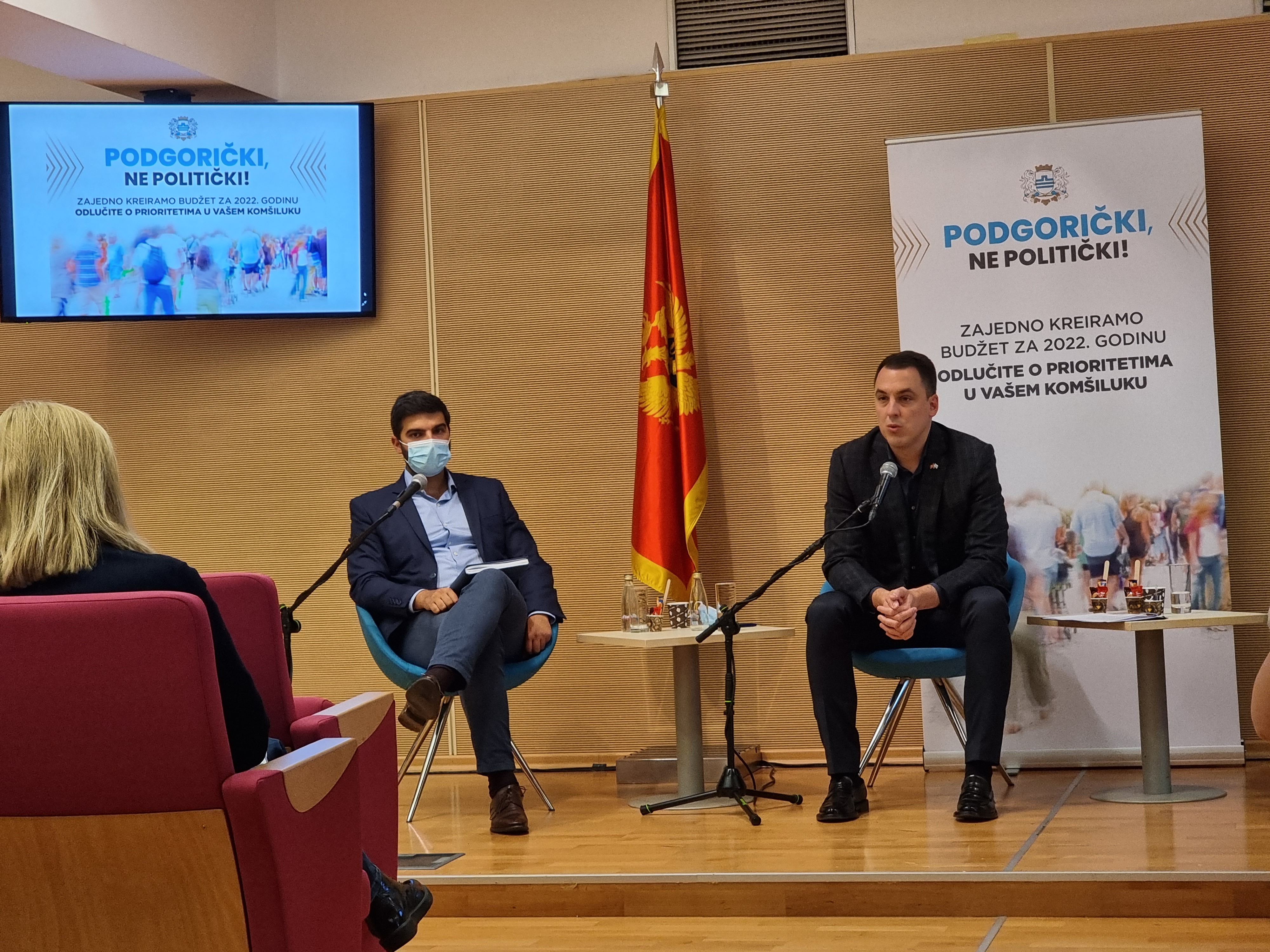 Vuković sa stanovnicima centra grada; Podsjetio na ulaganja vrijedna 13 miliona eura i najavio nove projekte