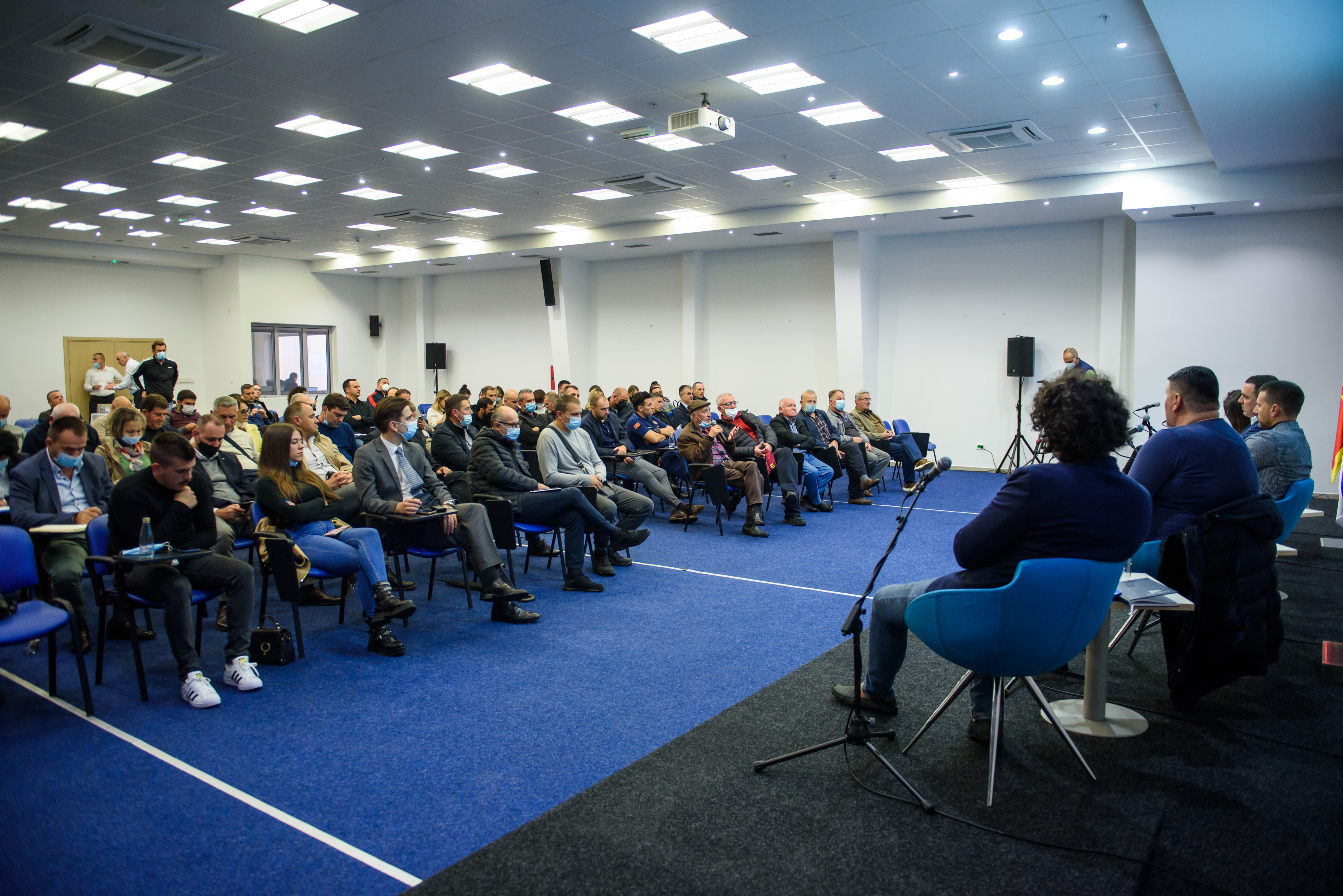 Vuković sa stanovnicima MZ „1. maj" i „Dajbabe": Glavni grad će podržati izgradnju dječijeg igrališta u City kvartu